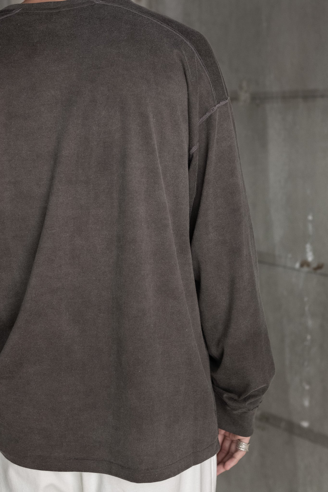 ANCELLM / UNEVENNESS LS T-SHIRT -BLACK
