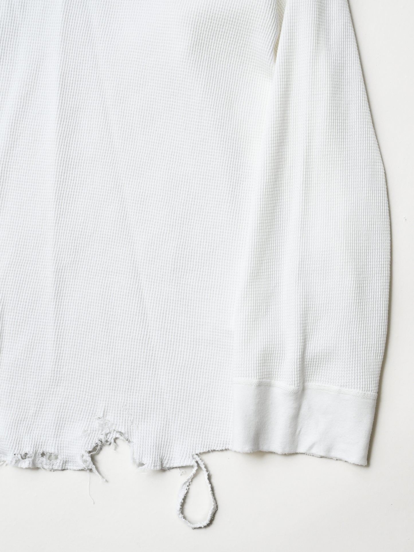 ANCELLM / DAMAGE WAFFLE CREW LS T-SHIRT -WHITE