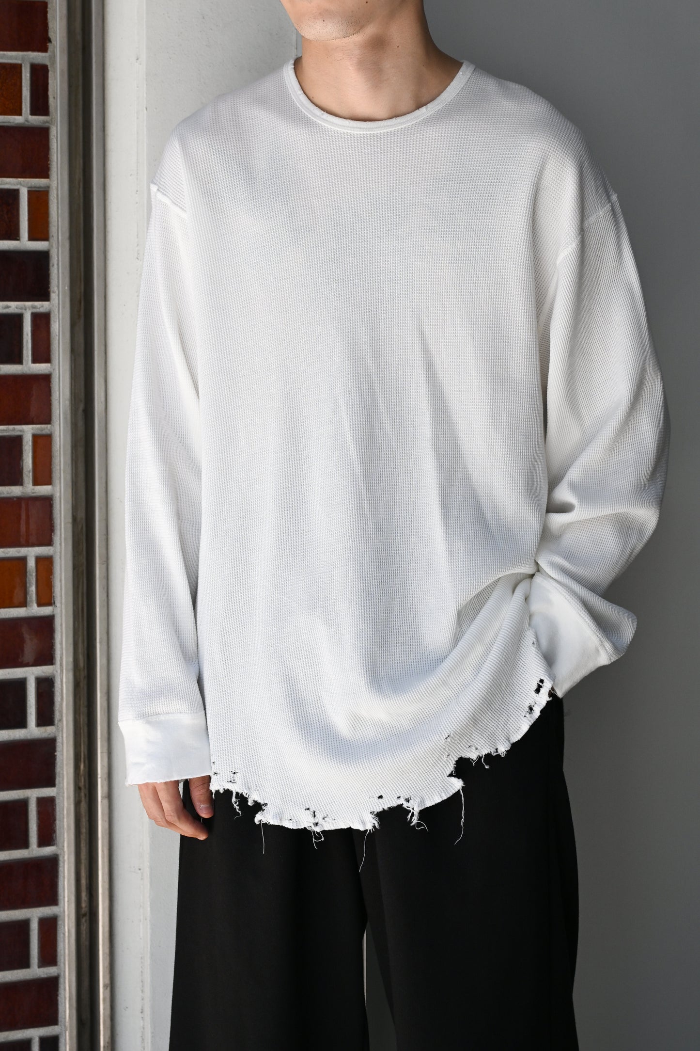 ANCELLM / DAMAGE WAFFLE CREW LS T-SHIRT -WHITE