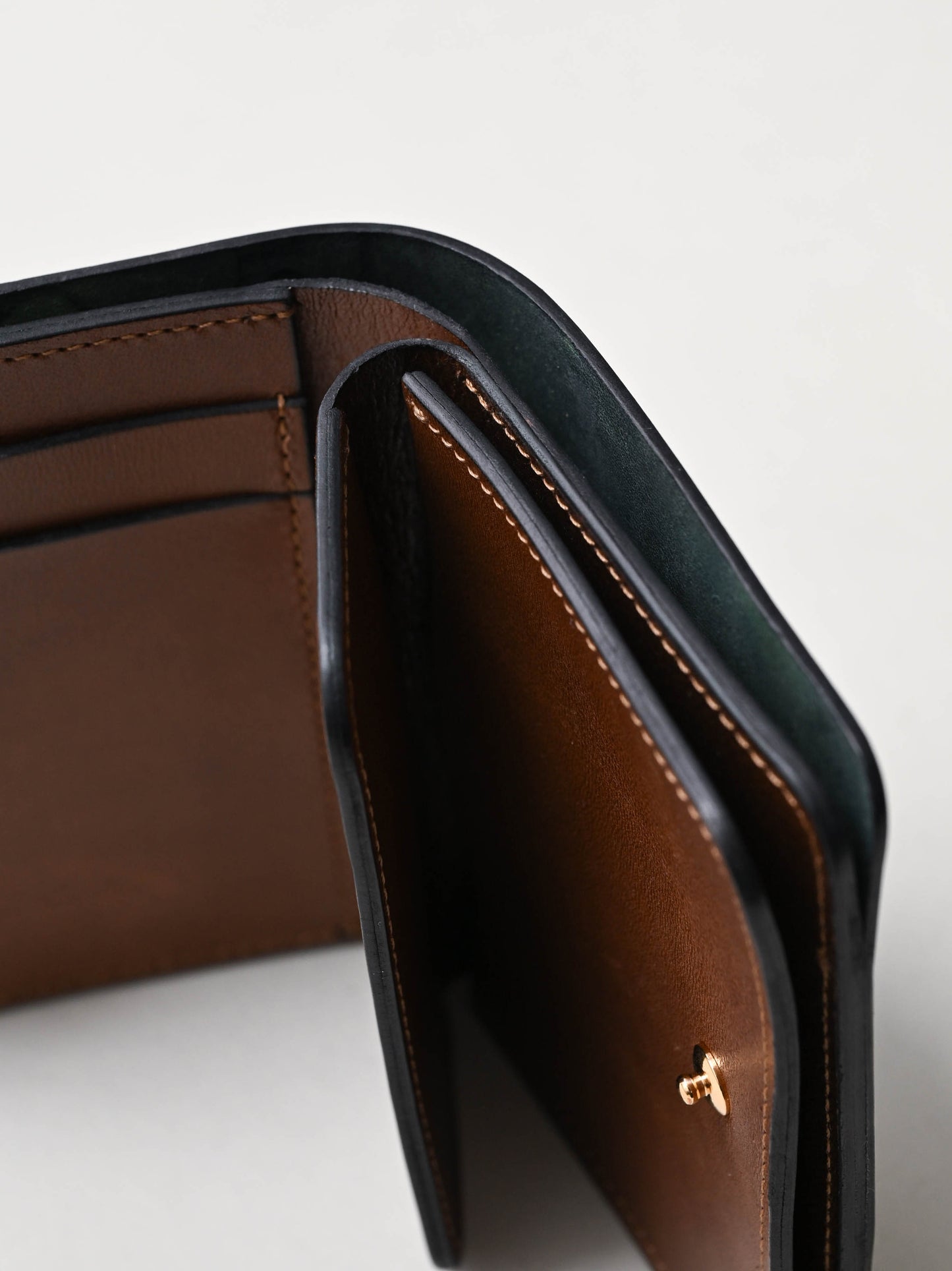 forme / Post wallet Cordovan -BLACK×BROWN