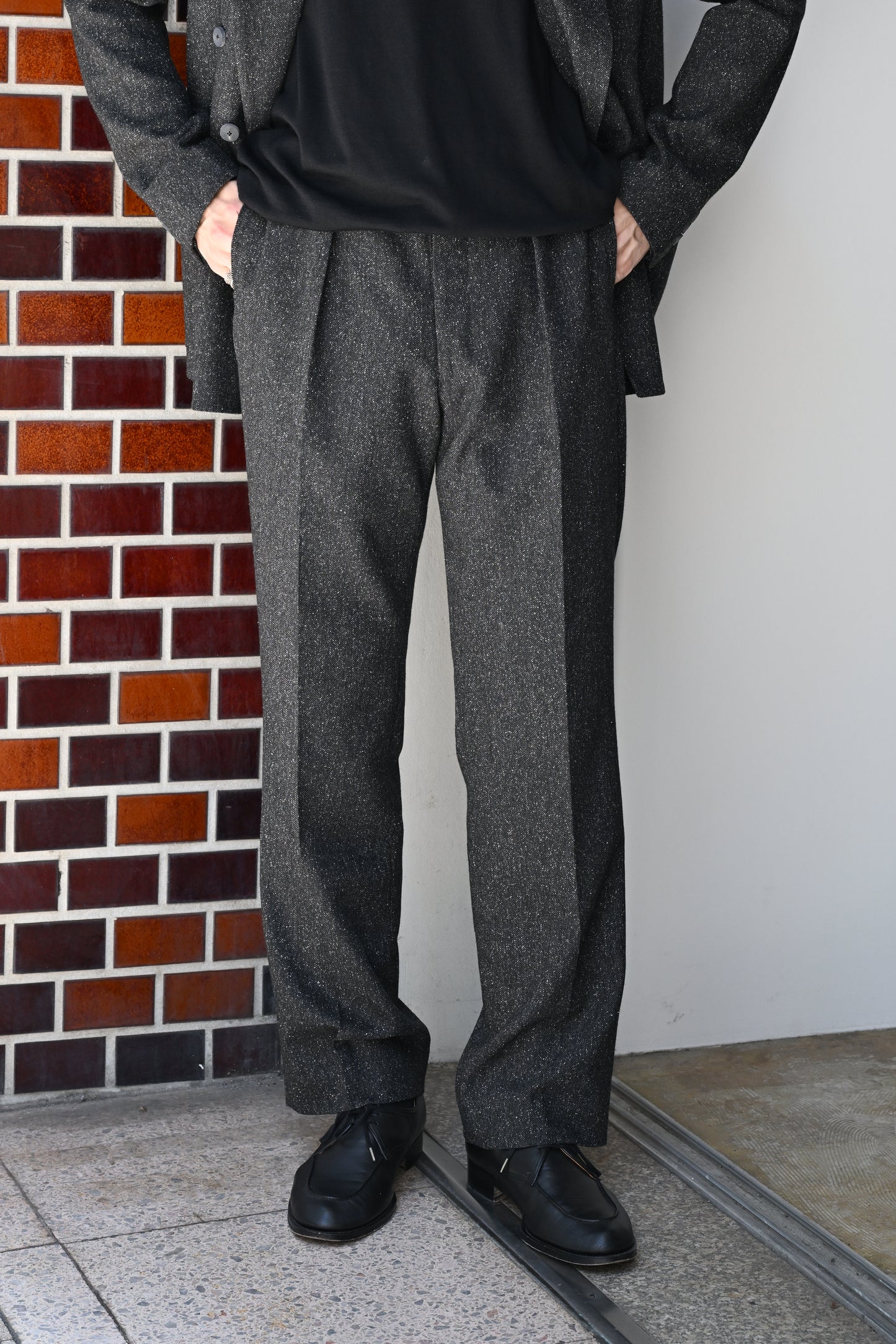 M's braque / COSTUME ONE TUCK DRESS PANTS -GREY MIX