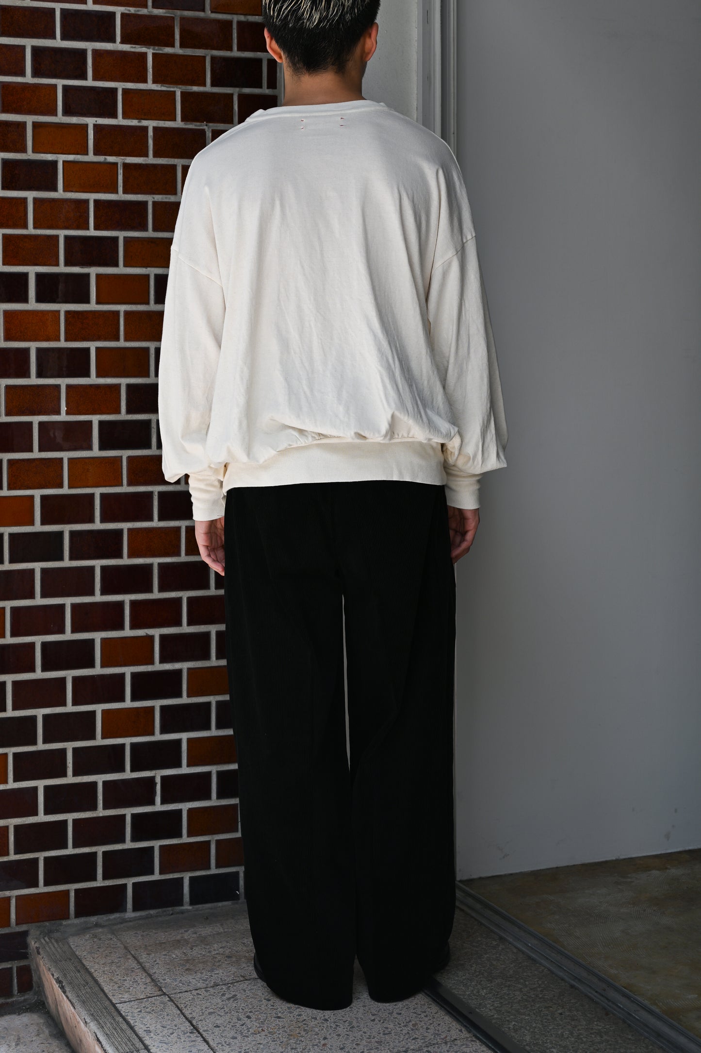 barbell object / bo top (loose) -ECRU