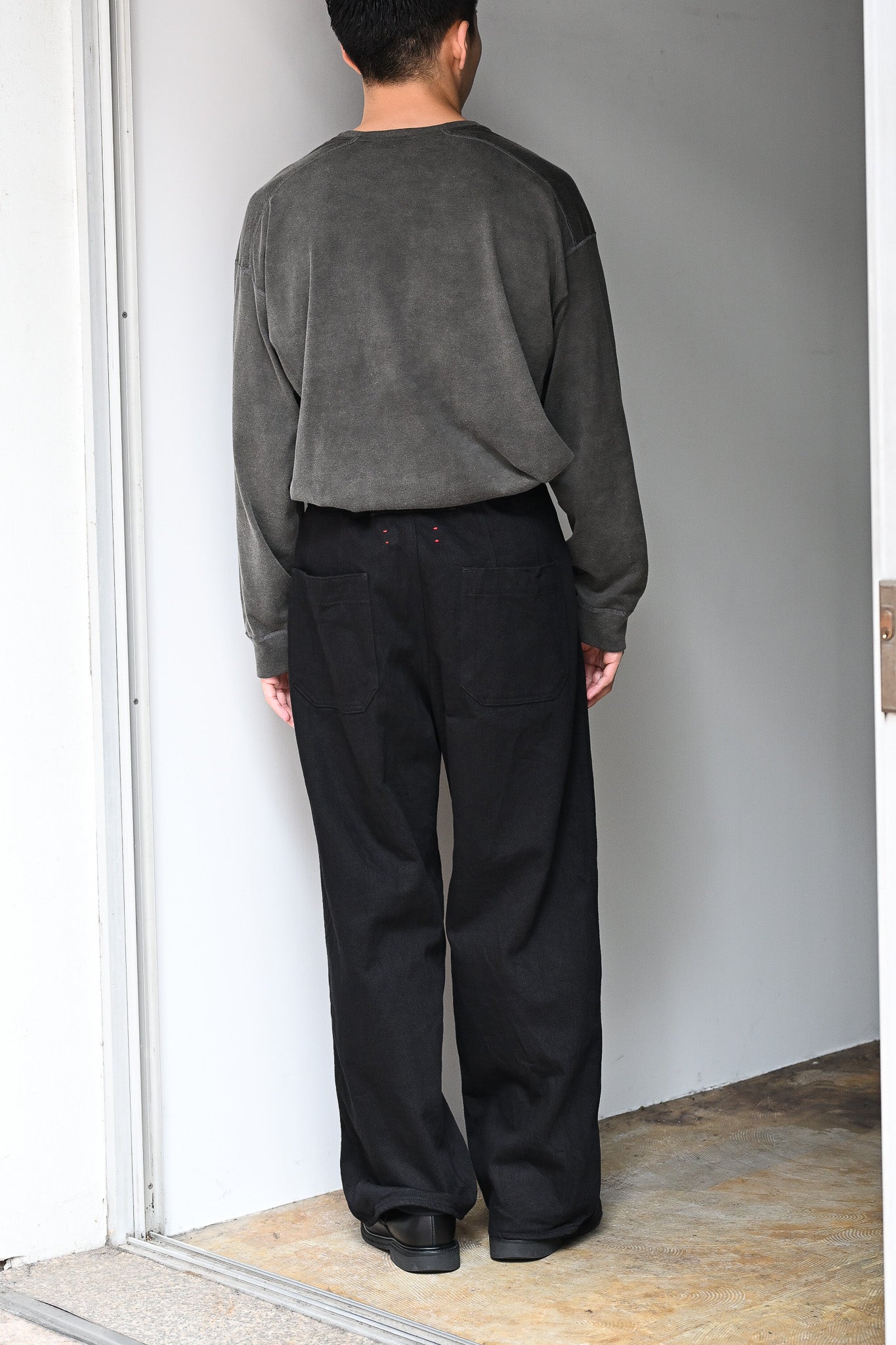 barbell object / belted pt -BLACK