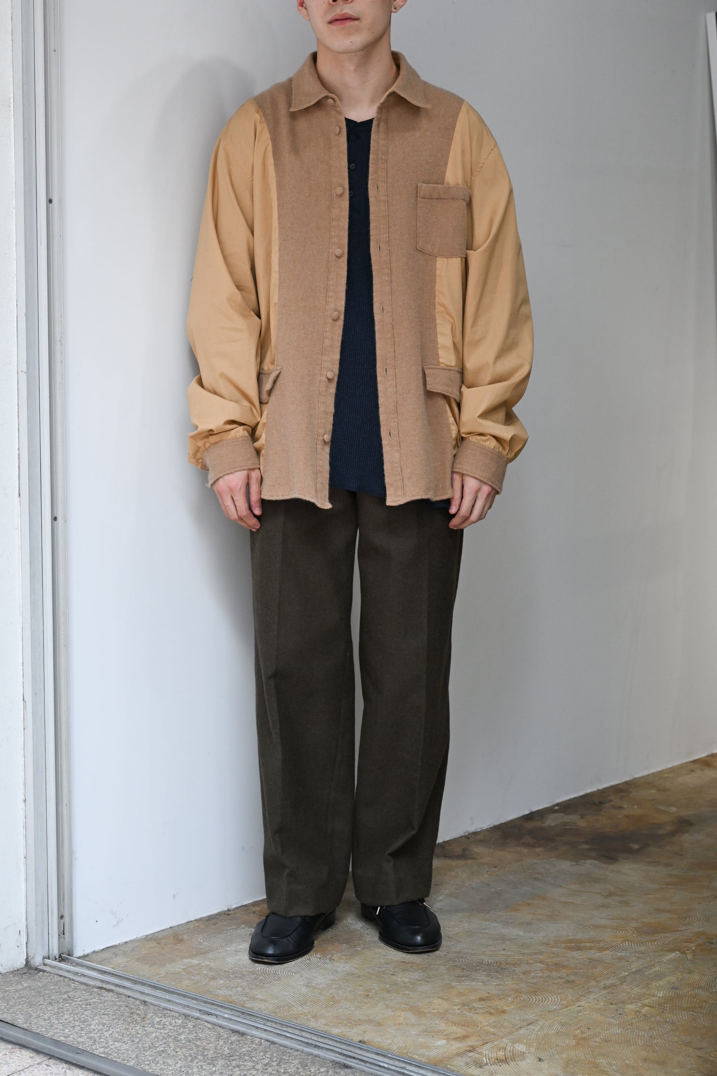 A MACHINE / Lame Trousers in imitation of “Henry IV” (Henry IV) -KHAKI