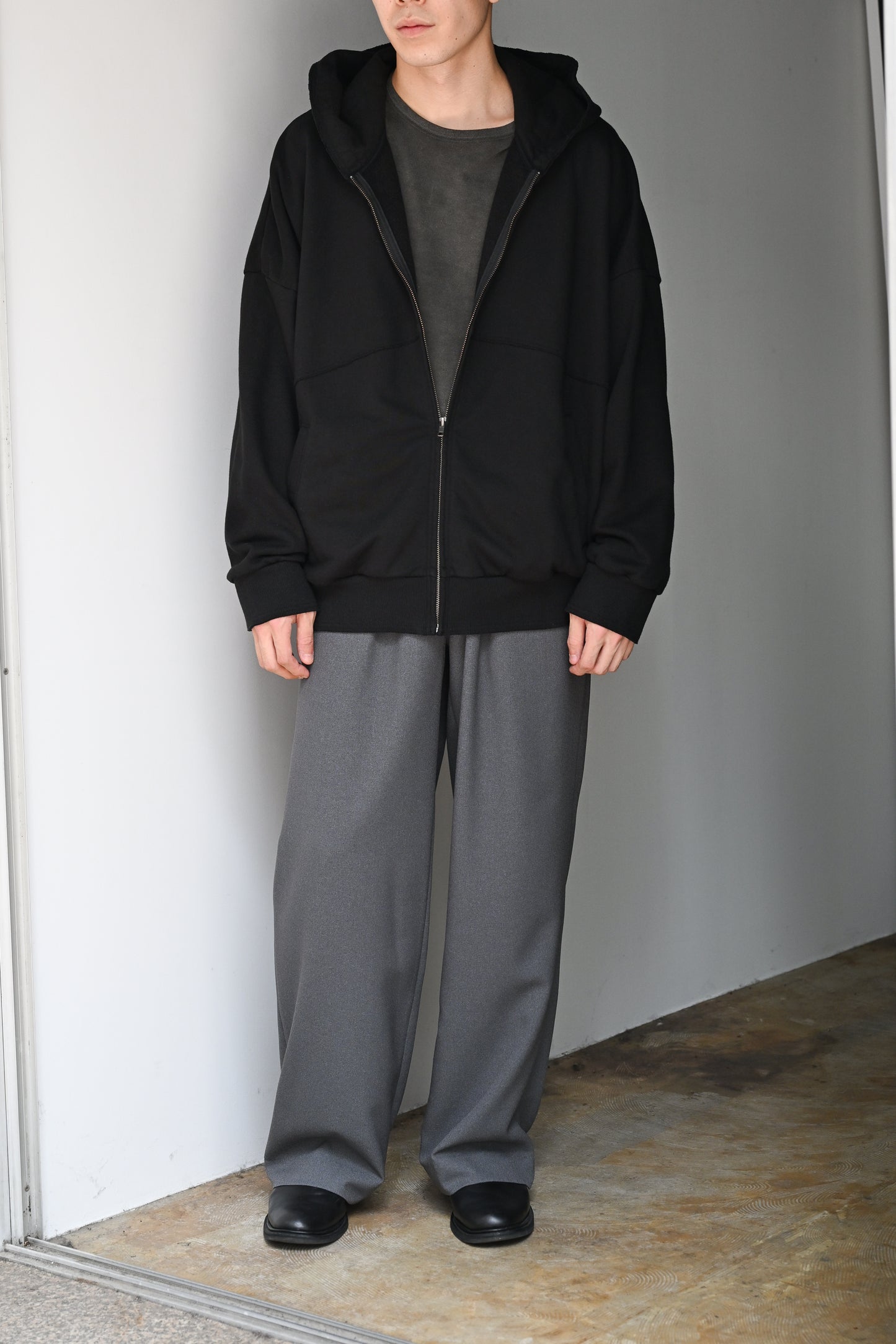 Antwort / CUT OFF ZIP HOODIE -WASHED BLACK