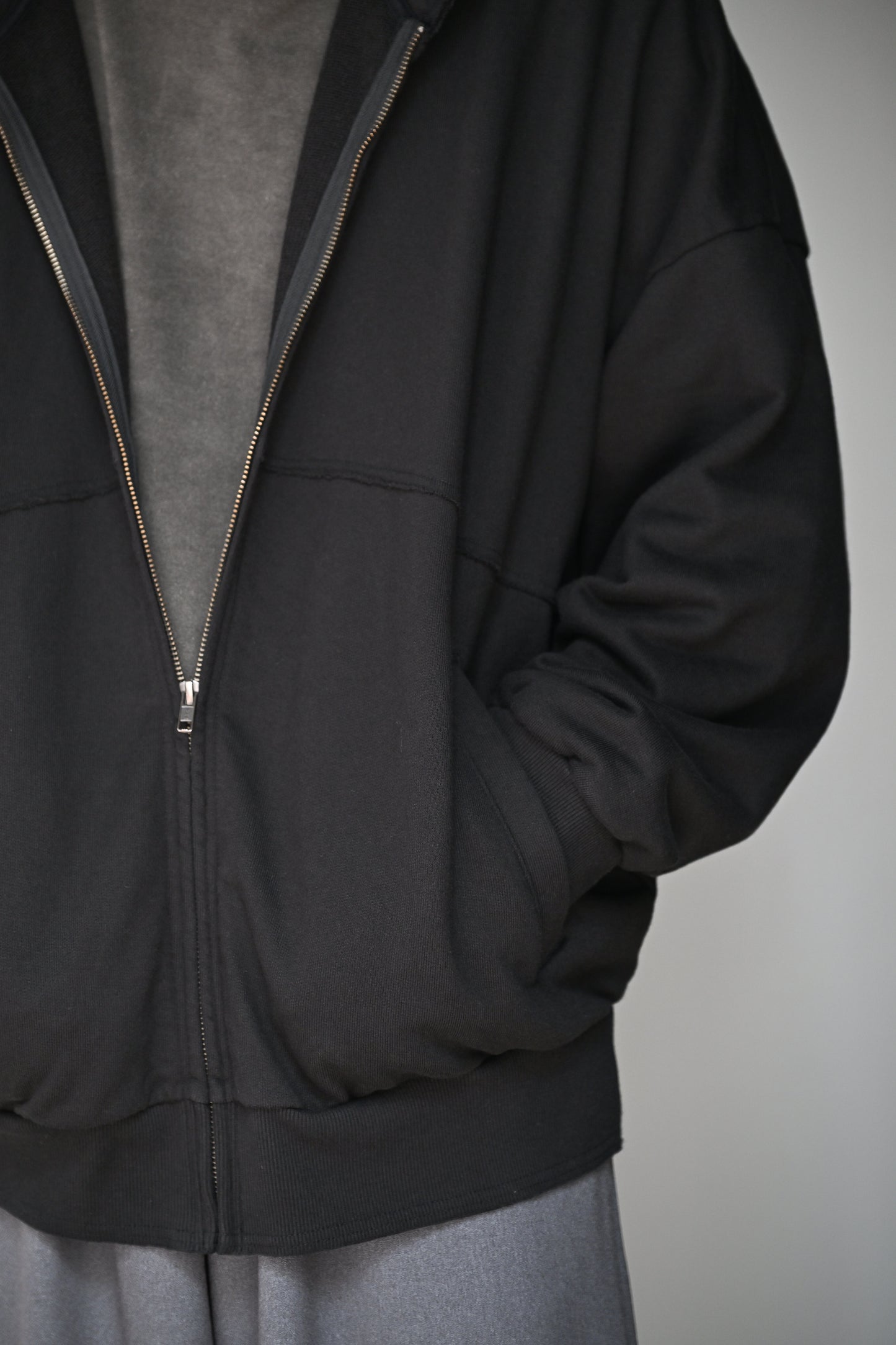 Antwort / CUT OFF ZIP HOODIE -WASHED BLACK