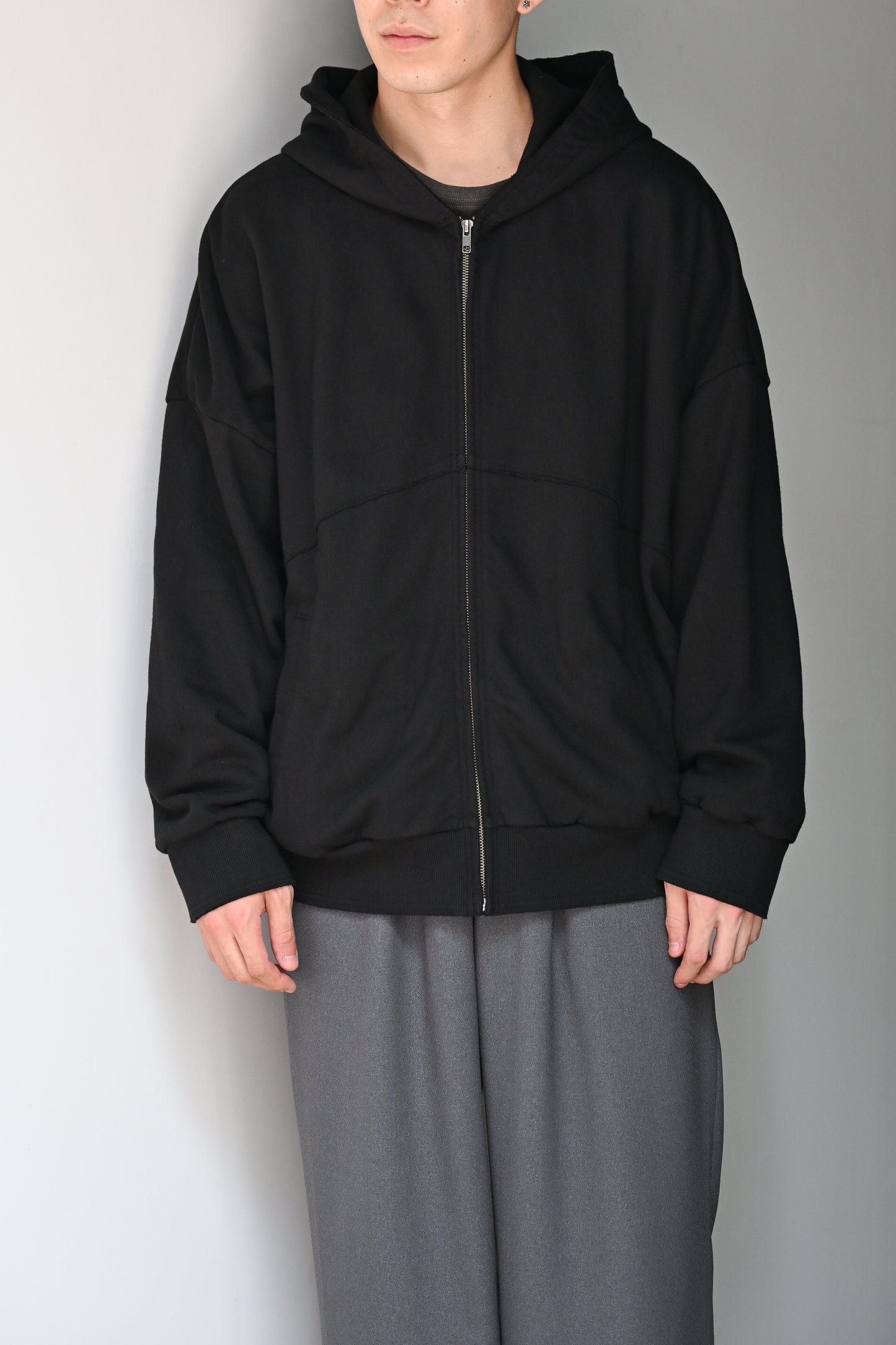 Antwort / CUT OFF ZIP HOODIE -WASHED BLACK