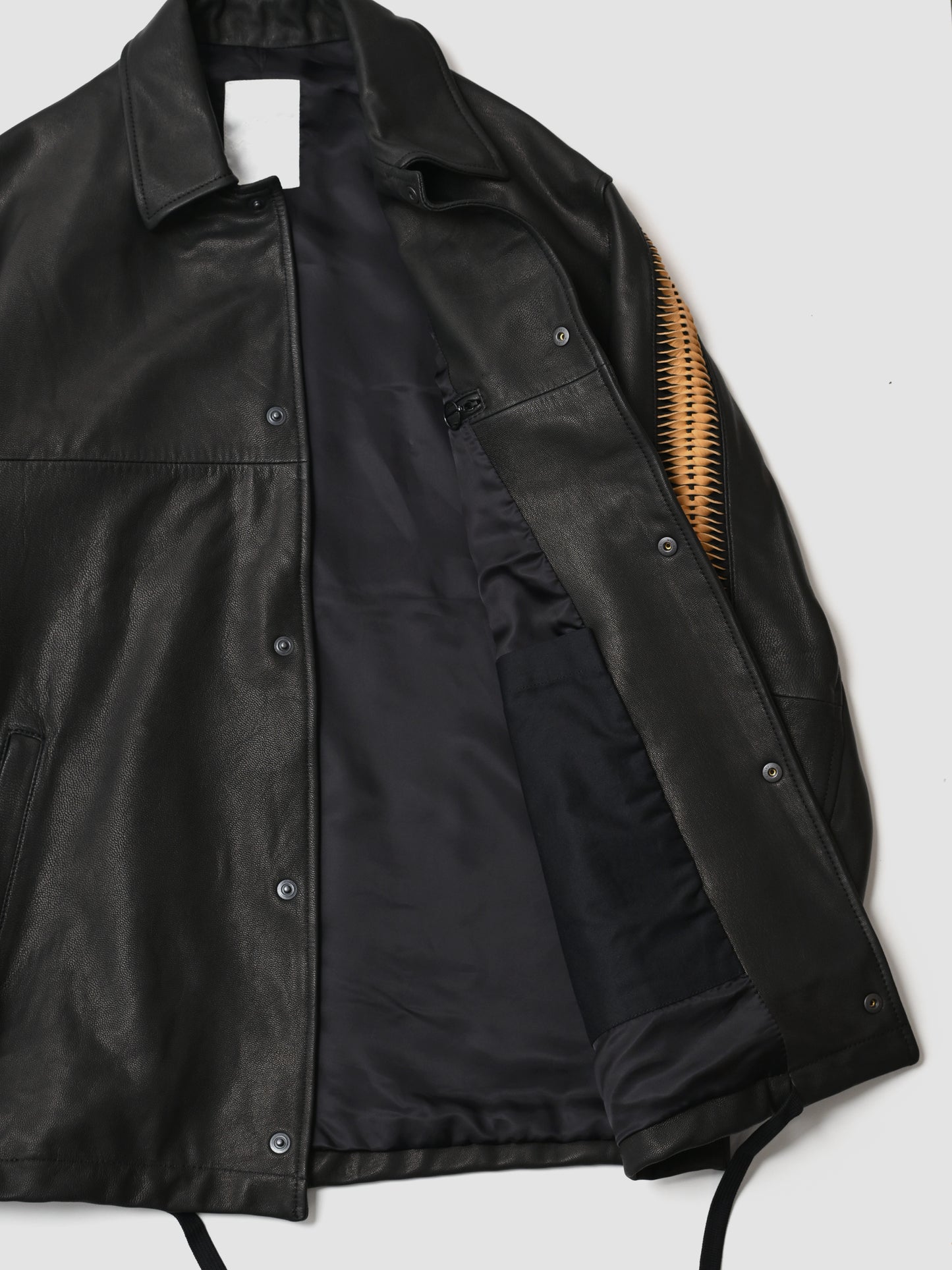 WHOWHAT / LEATHER SHARK COACH JACKET -BLACK