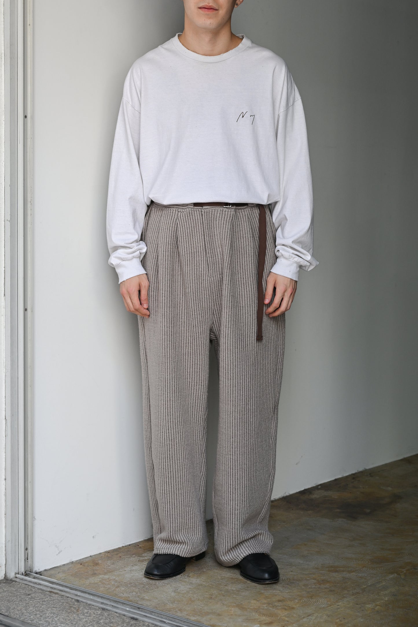 ANCELLM / WOOLCORD BELTLESS SLACKS -SAND