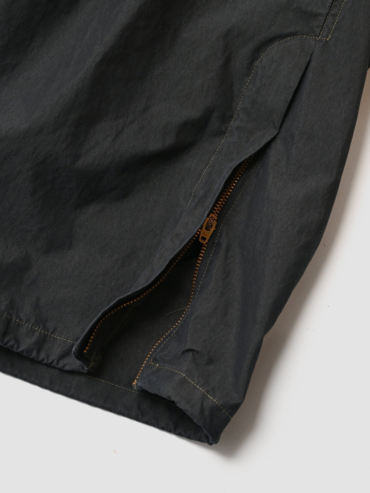 barbell object / retary pt -B.OLIVE