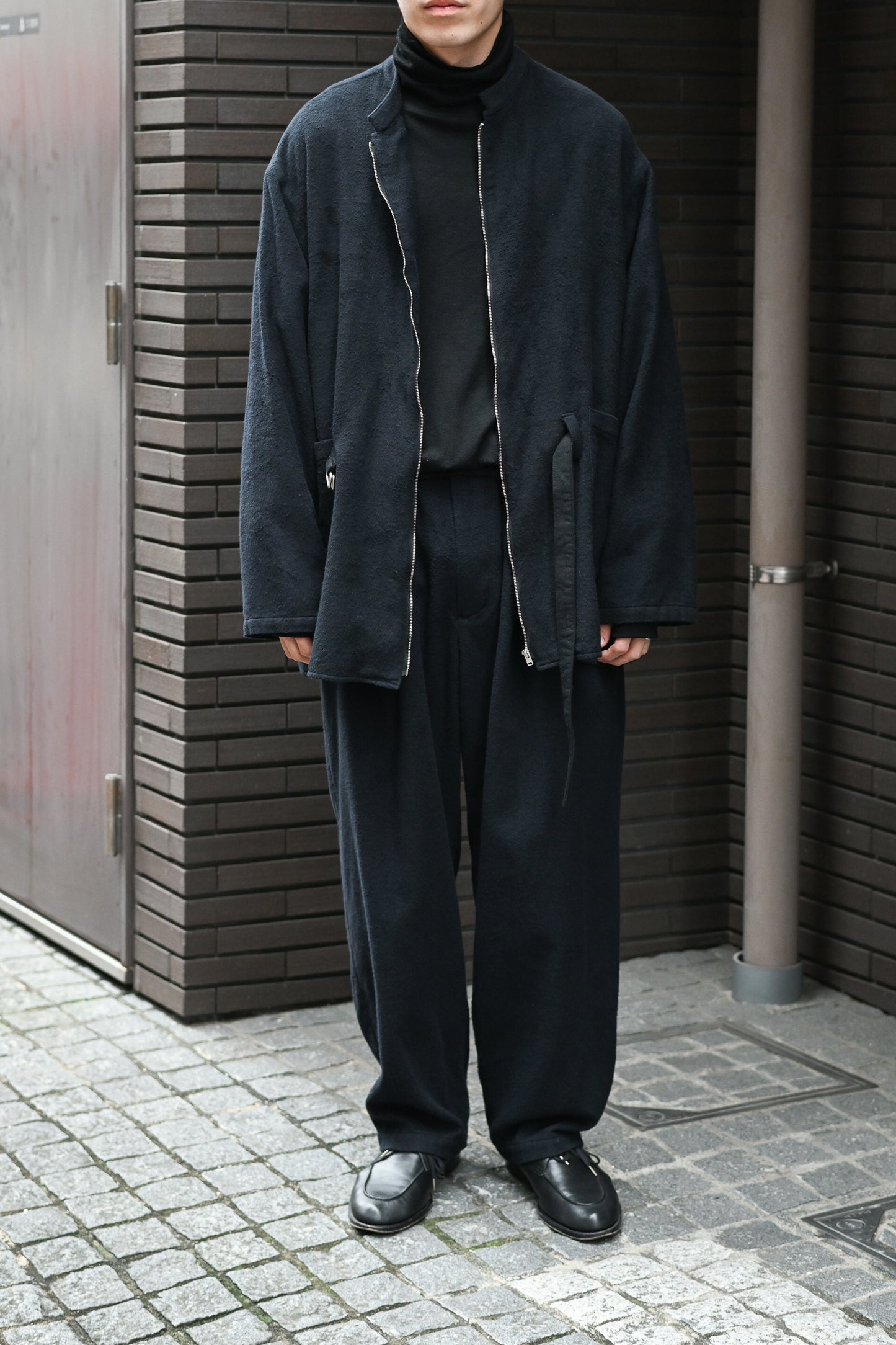 barbell object / belted sh -BLACK