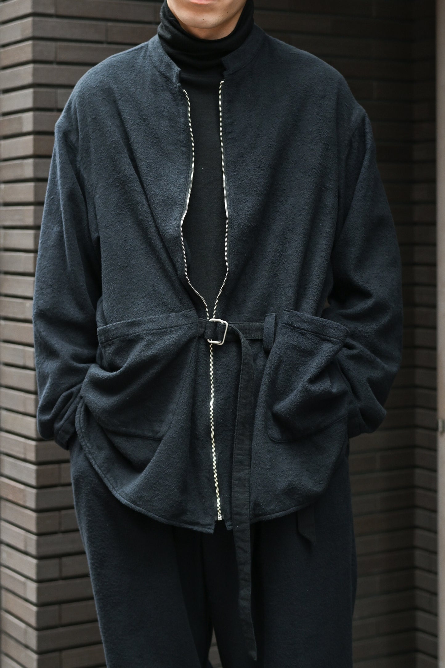 barbell object / belted sh -BLACK