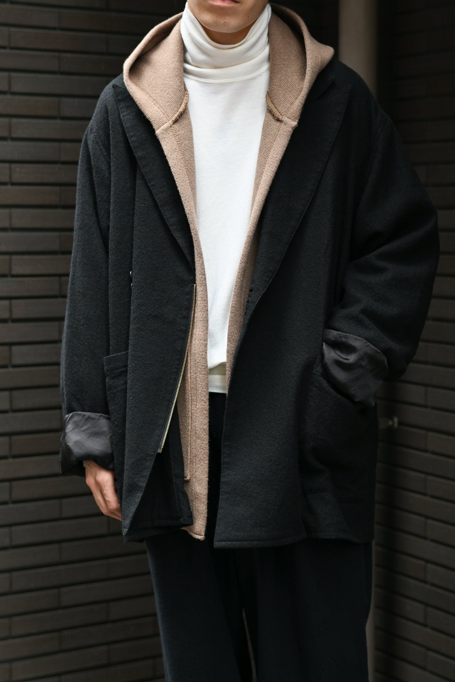 barbell object / wool coat -BLACK