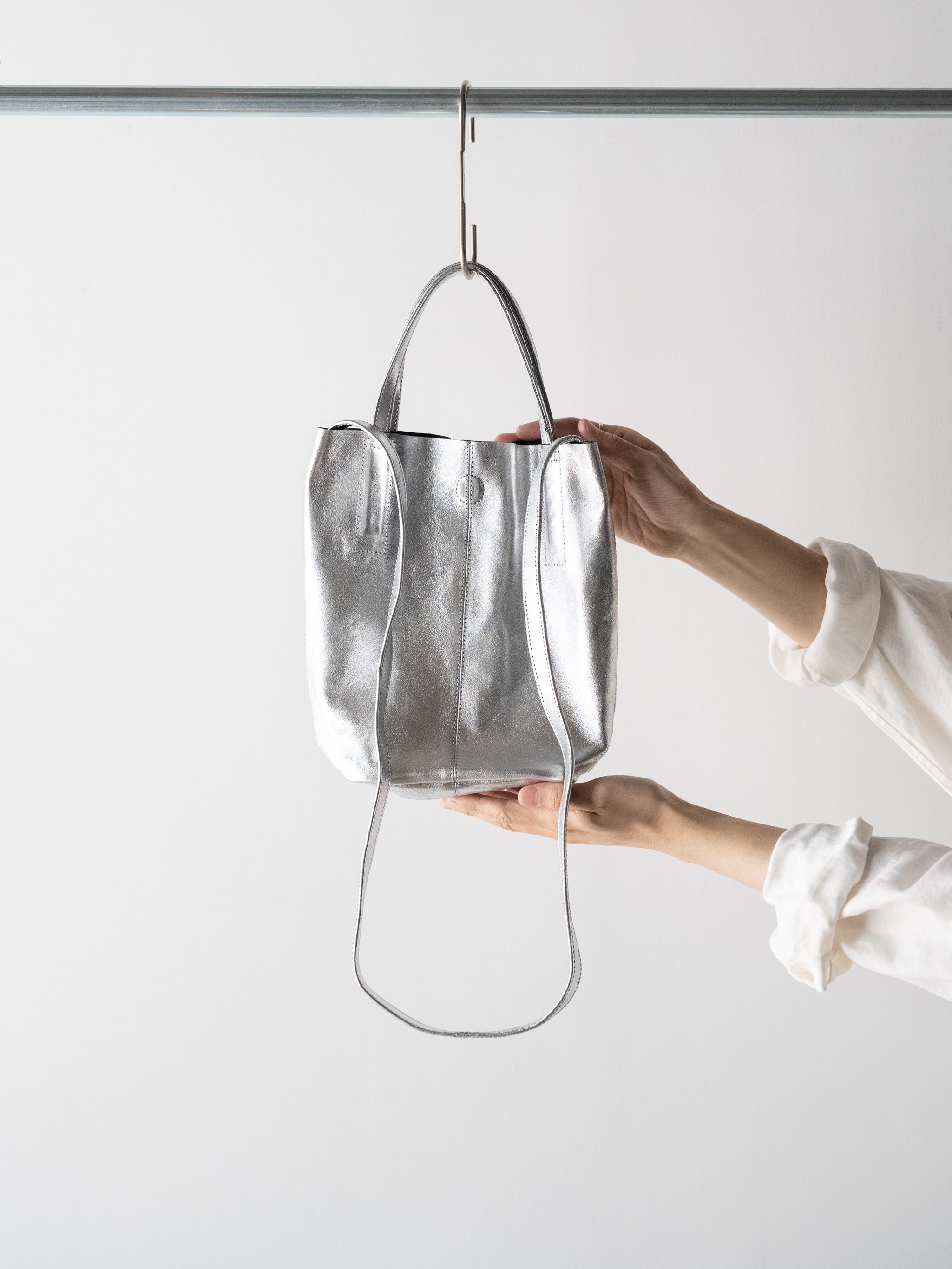 Morphée / 2WAY SMALL TOTE Size S -SILVER – and father