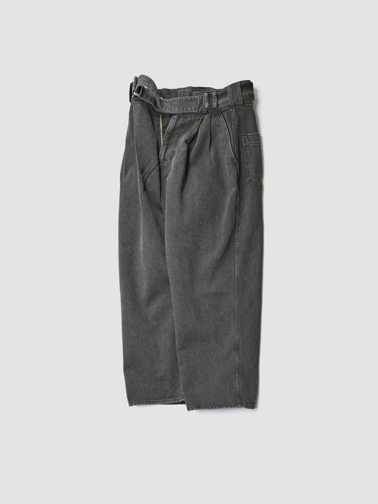 barbell object / denim pt -fade