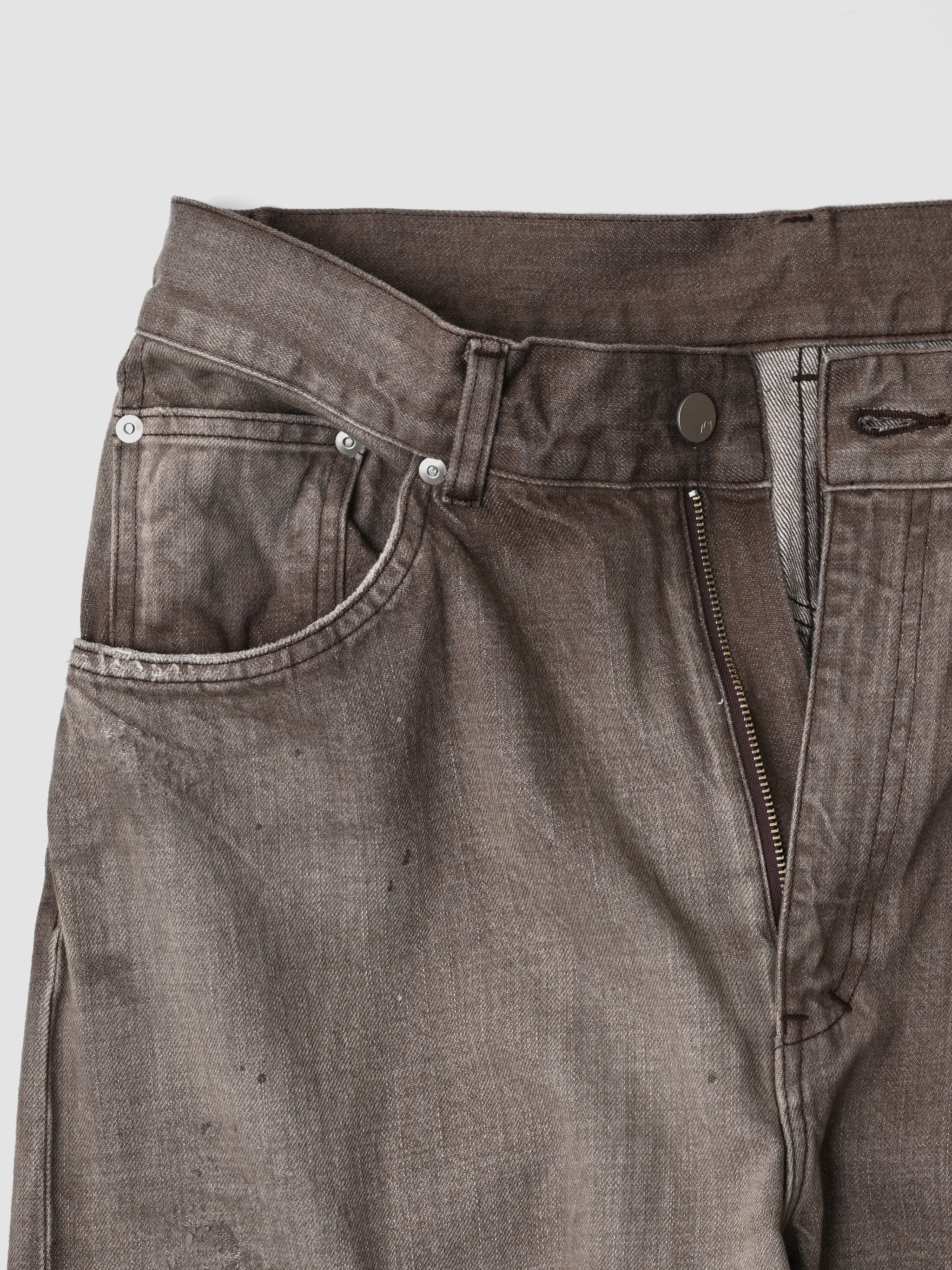 ANCELLM / #02 AGING01 -BROWN – and father