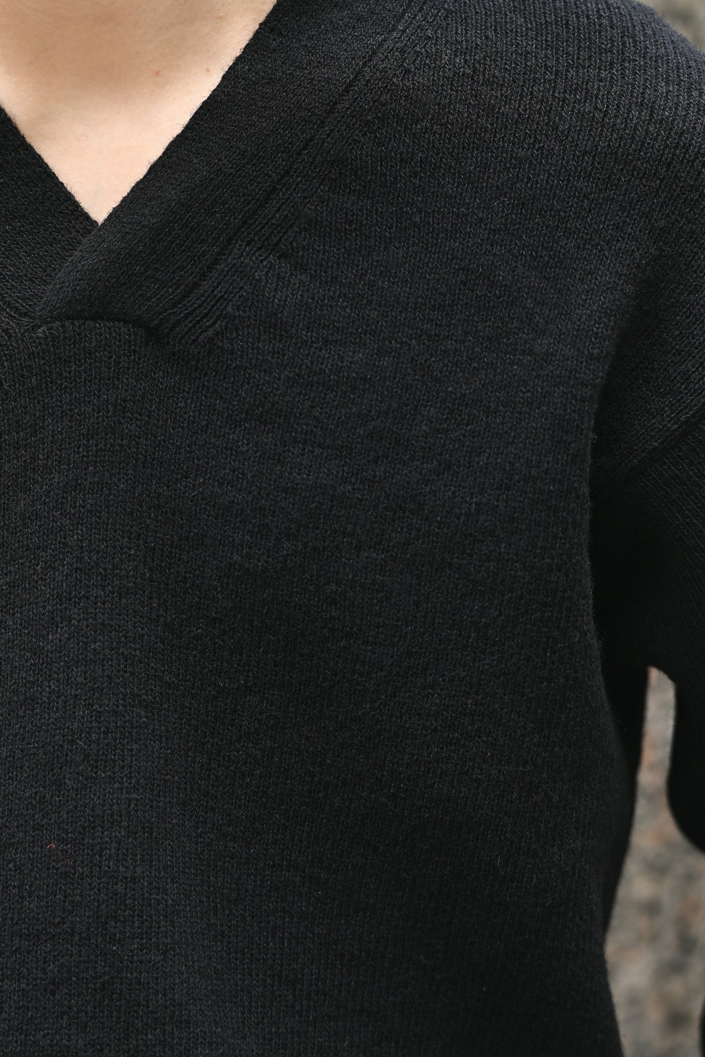 Slopeslow / cross V neck sweater -BLACK