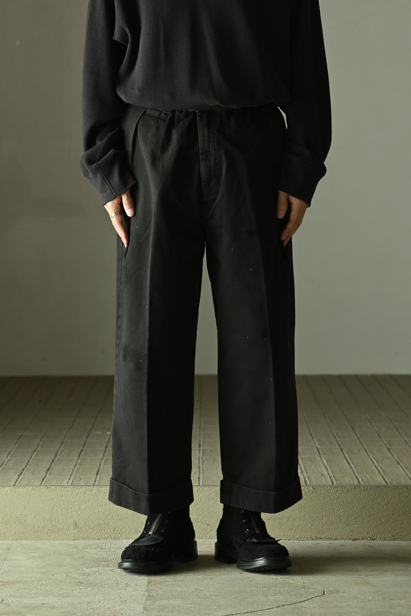 ANCELLM / DOUBLE-CUFF CHINO PANTS -BLACK