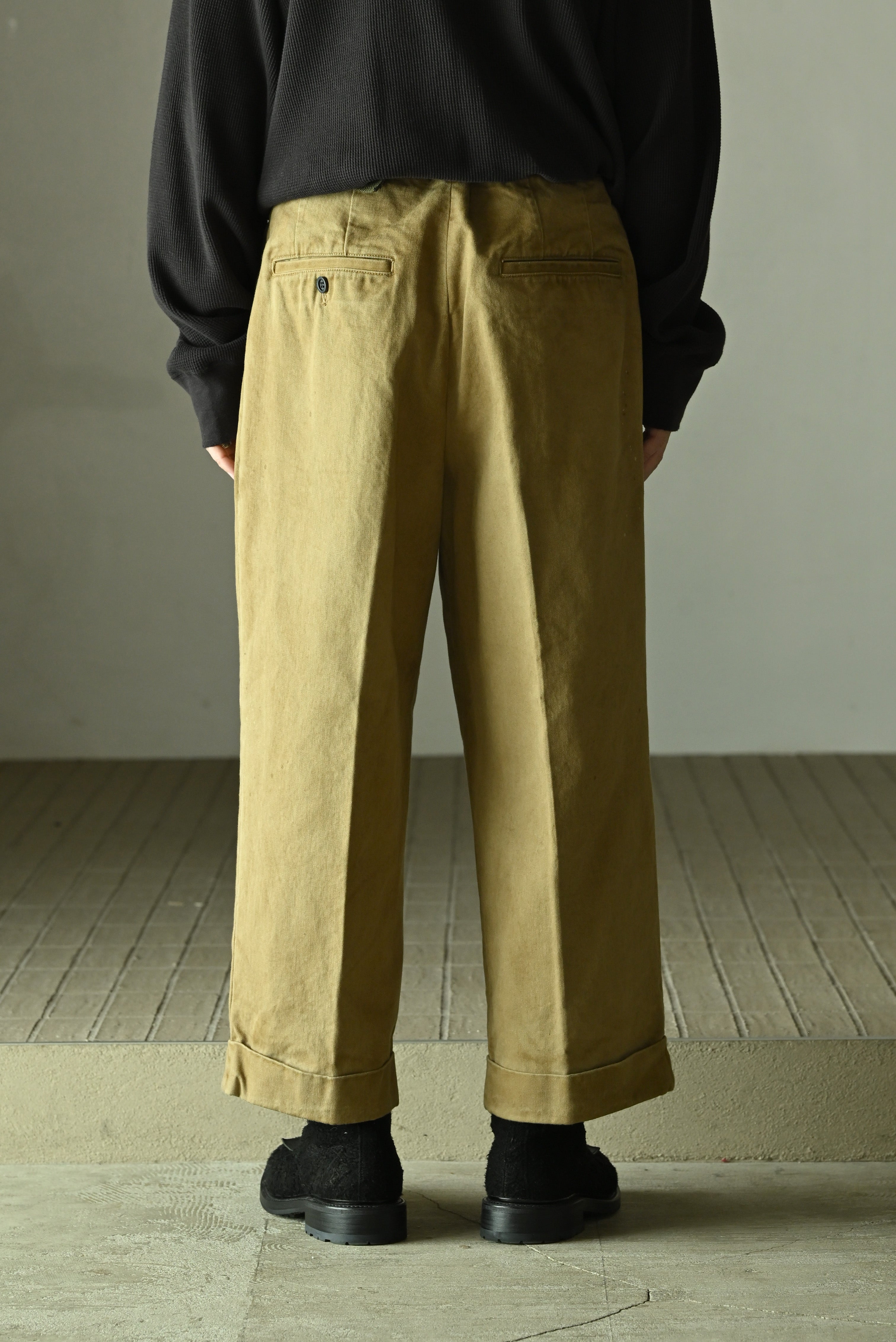 ANCELLM / DOUBLE-CUFF CHINO PANTS -BEIGE