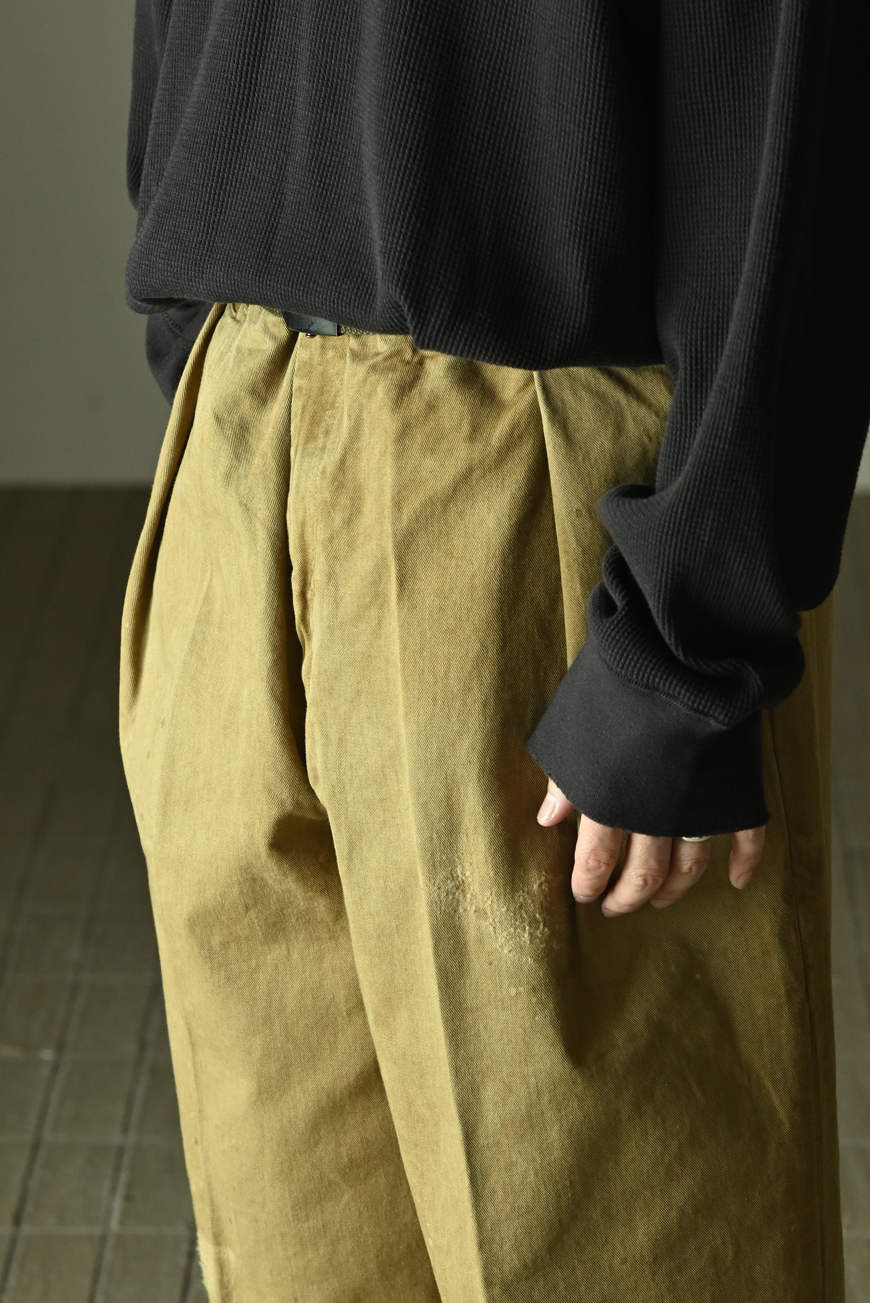 ANCELLM / DOUBLE-CUFF CHINO PANTS -BEIGE