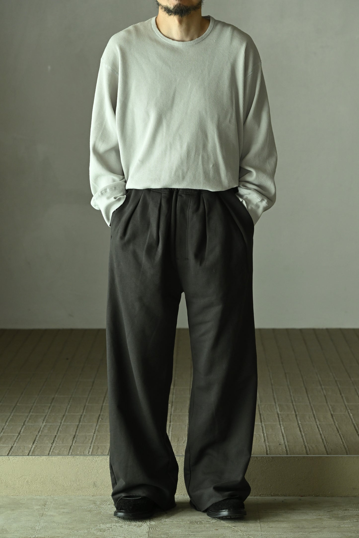 ANCELLM / SWEAT SLACKS -CHARCOAL