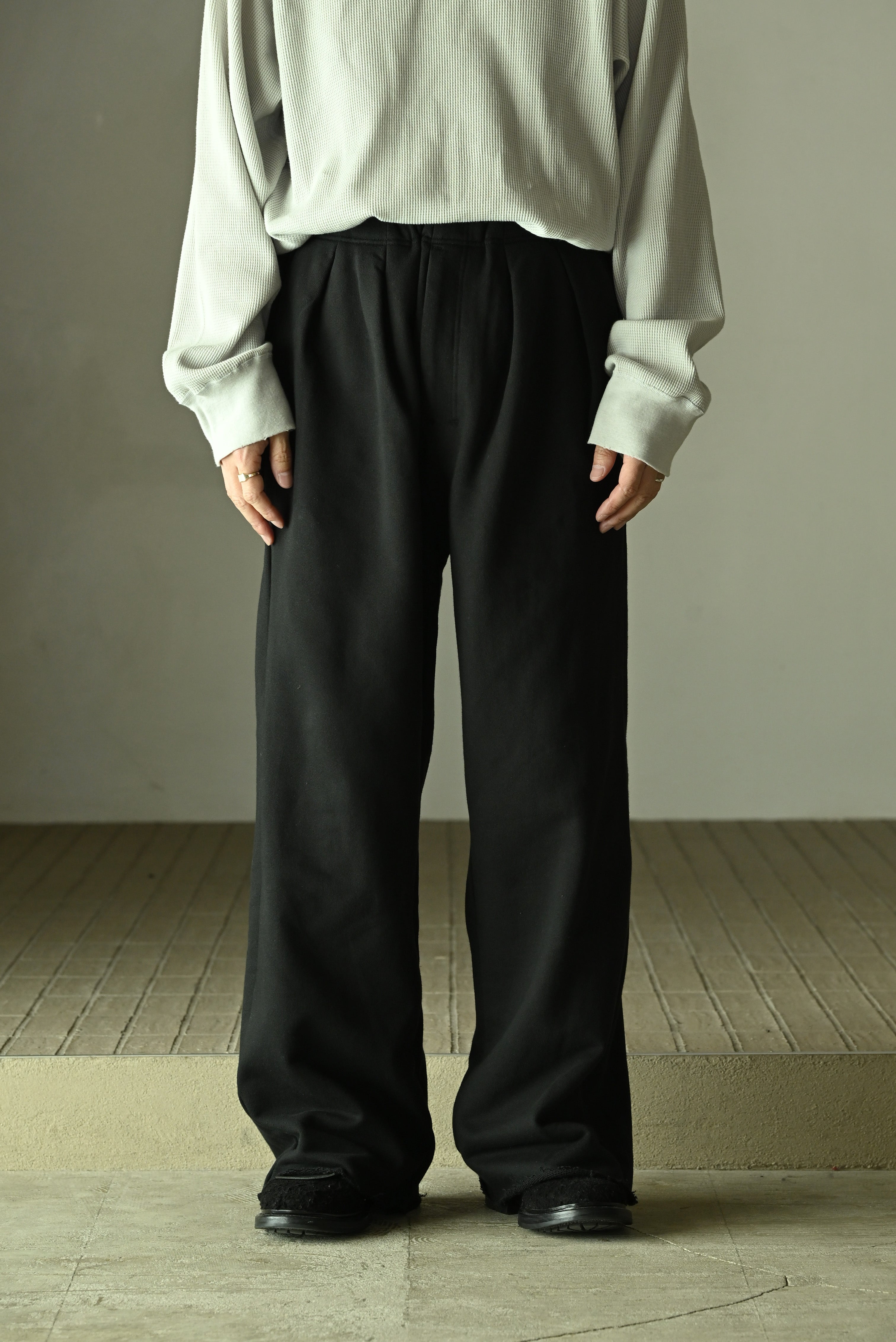 ANCELLM / SWEAT SLACKS -BLACK