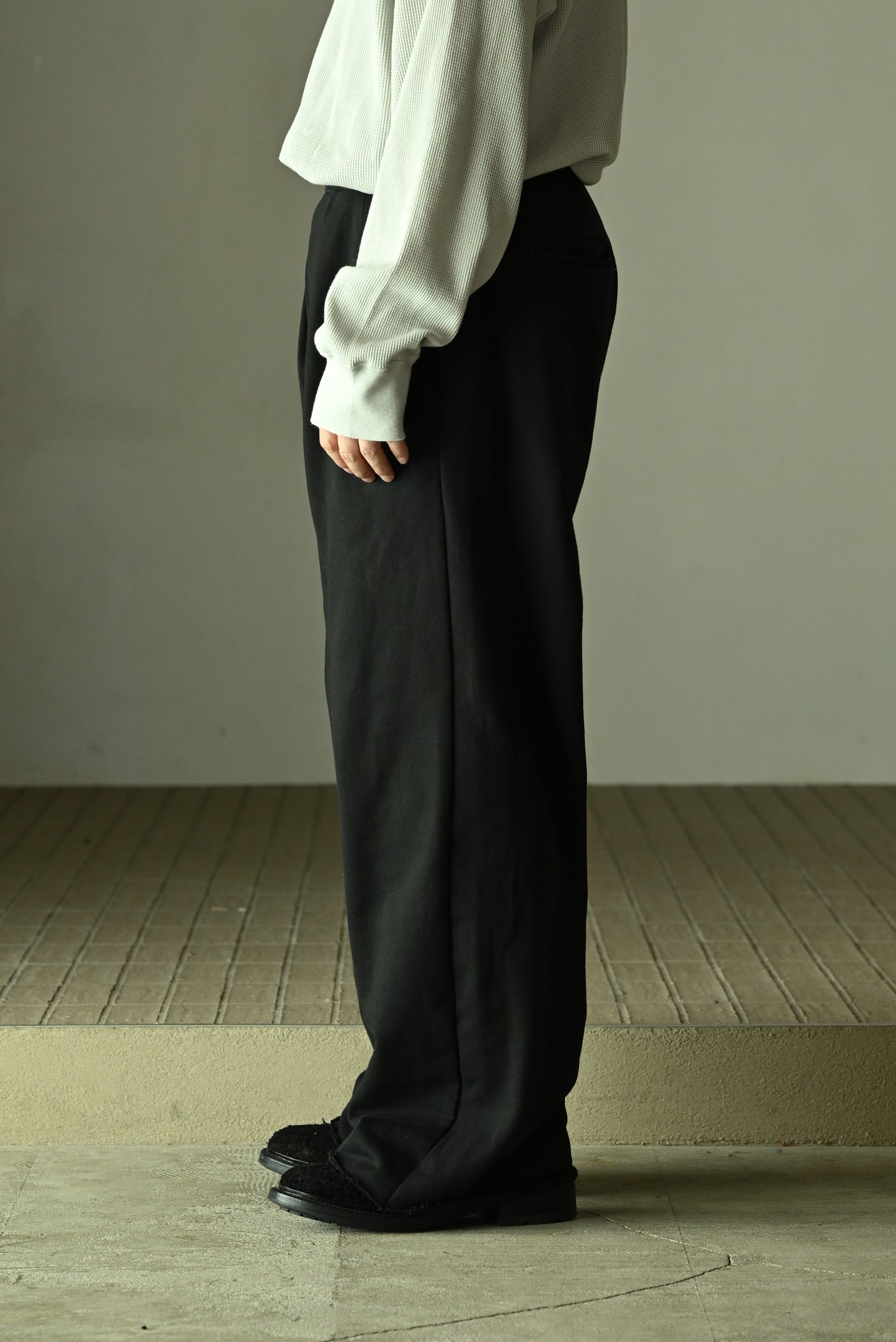ANCELLM / SWEAT SLACKS -BLACK