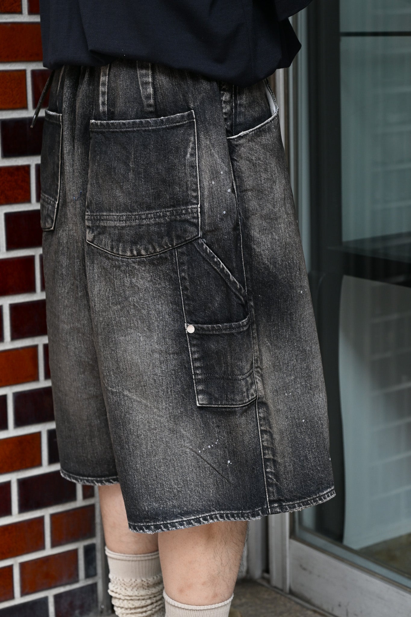 ANCELLM / DENIM PAINTER SHORTS -BLACK – and father