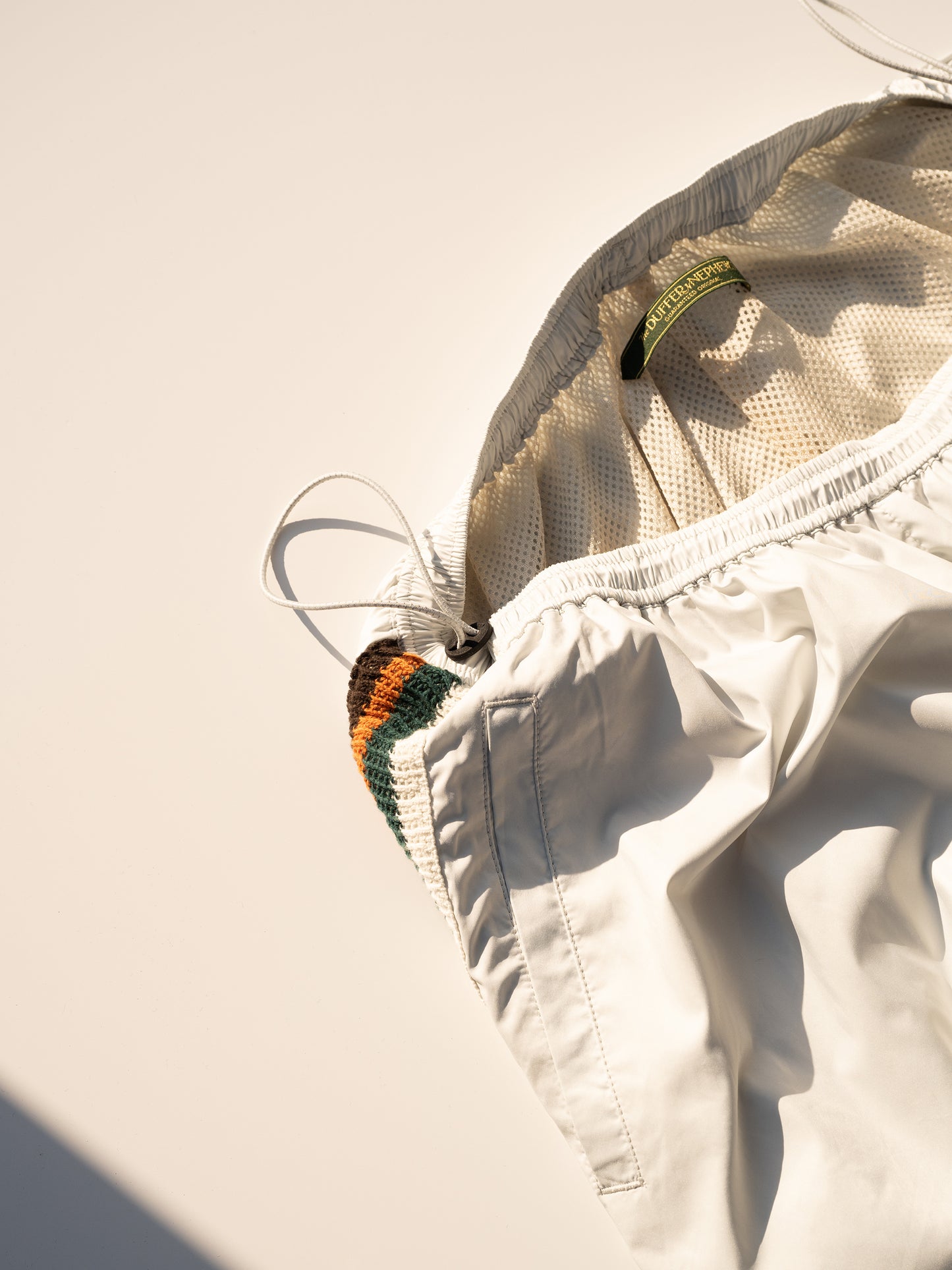 The DUFFER N NEPHEWS / TRACK PANTS POLYESTER -WHITE