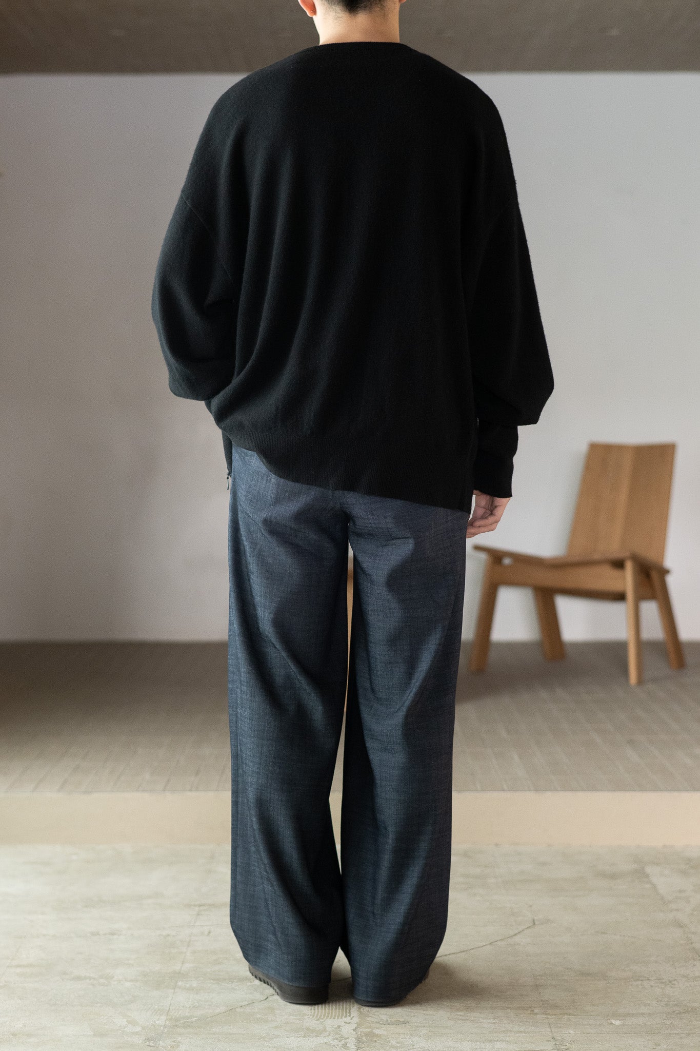 m's braque / exclusive / BELTED TUCKED BAGGY PANTS -NAVY