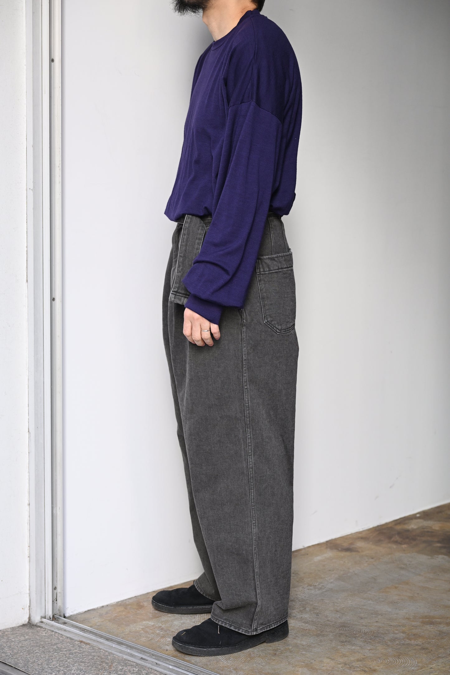 barbell object / denim pt -fade