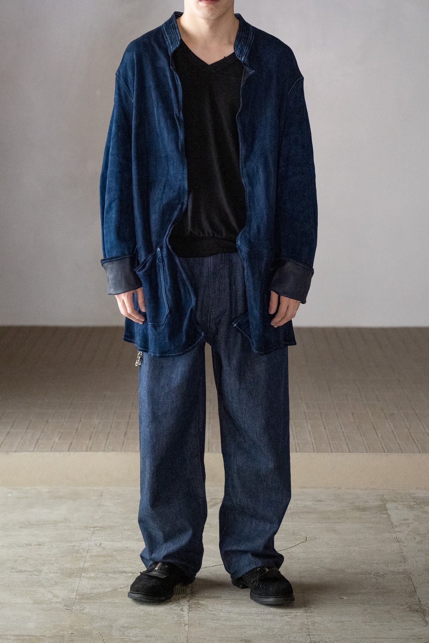barbell object / dyed leather jkt -藍