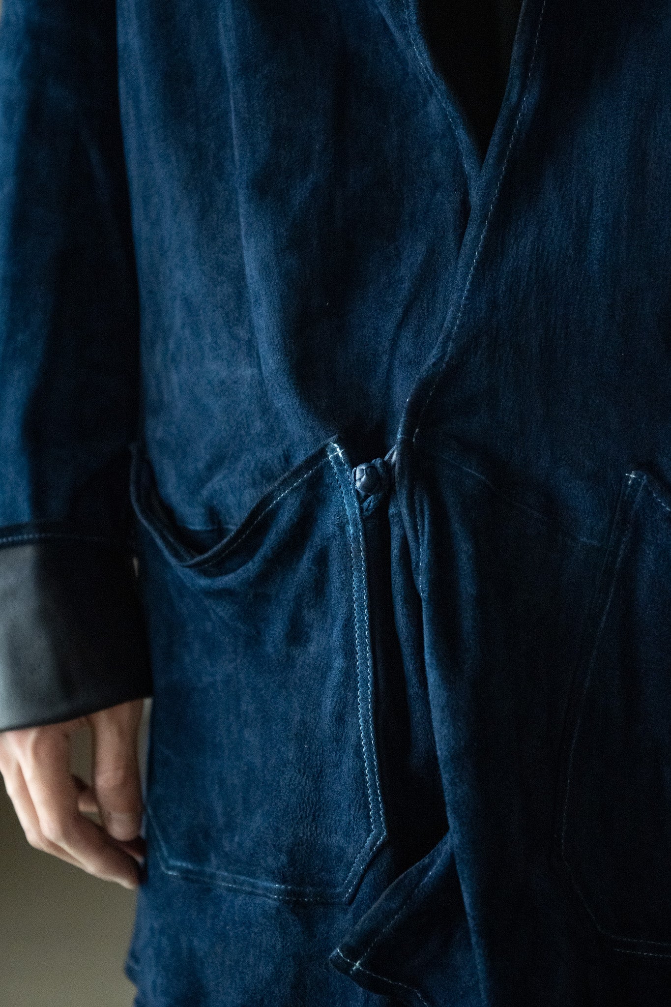barbell object / dyed leather jkt -藍