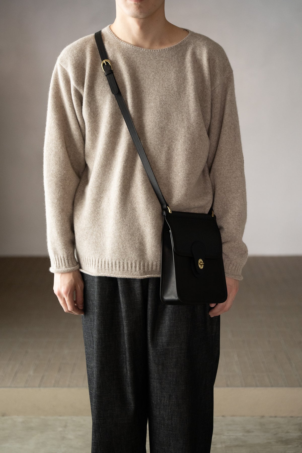 AUBERGE / MADISON - BLACK × BLACK