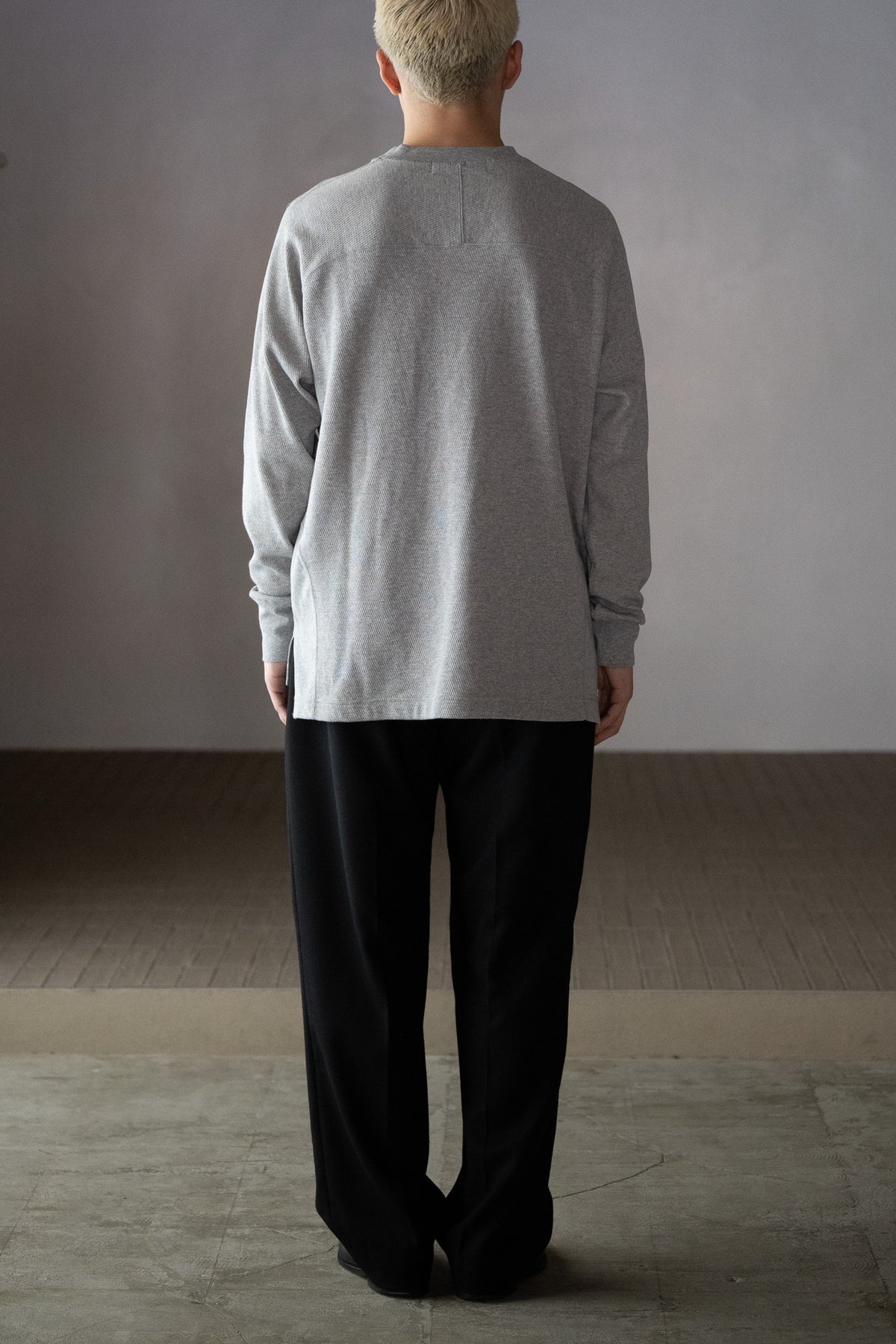 ANSNAM / 丸首カットソー -TOP GRAY