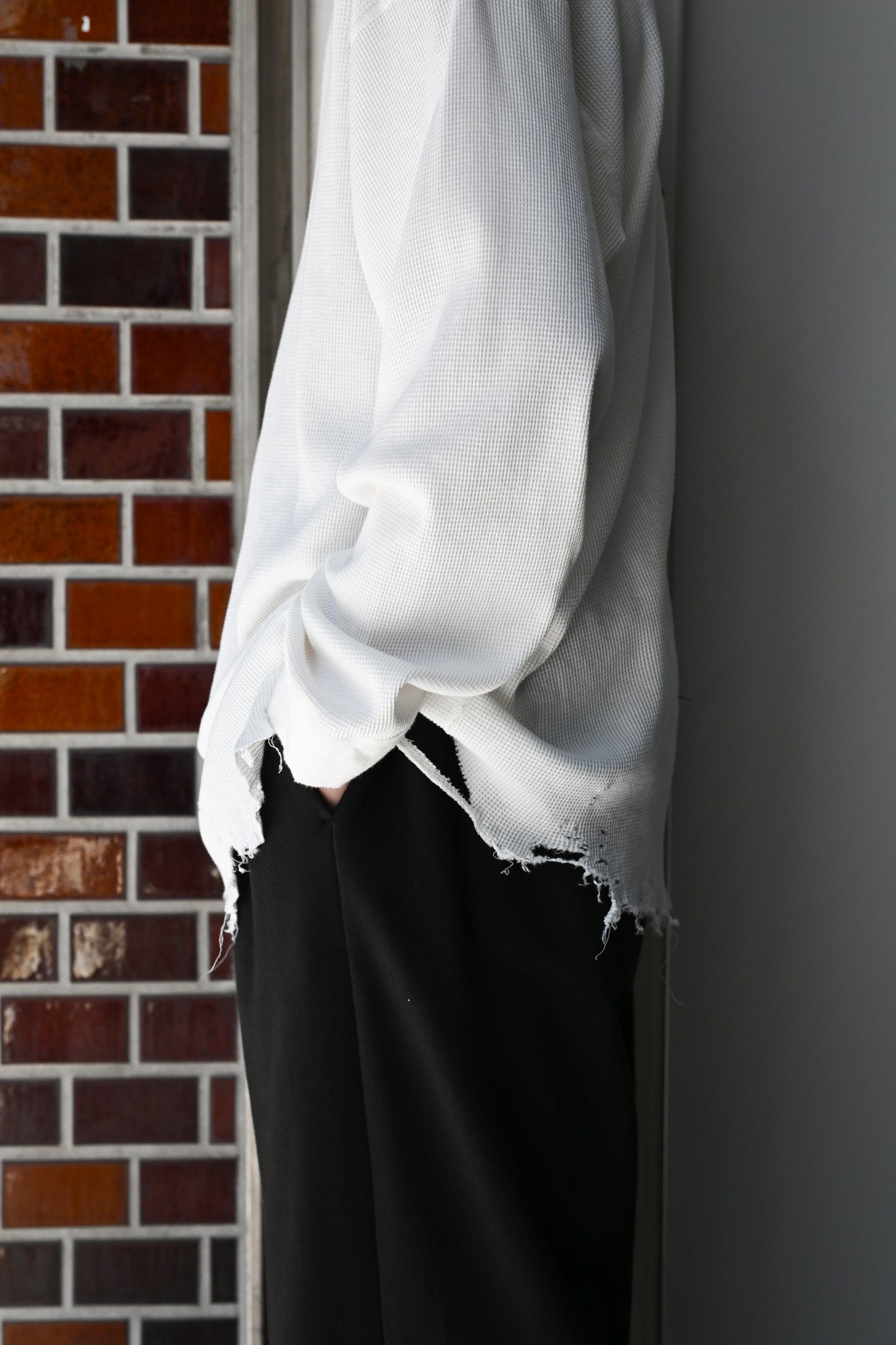 ANCELLM / DAMAGE WAFFLE CREW LS T-SHIRT -WHITE