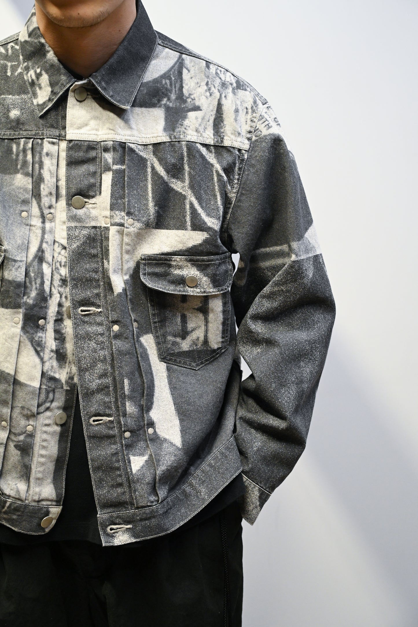 The DUFFER N NEPHEWS / PICTURE PRINT DENIM JACKET