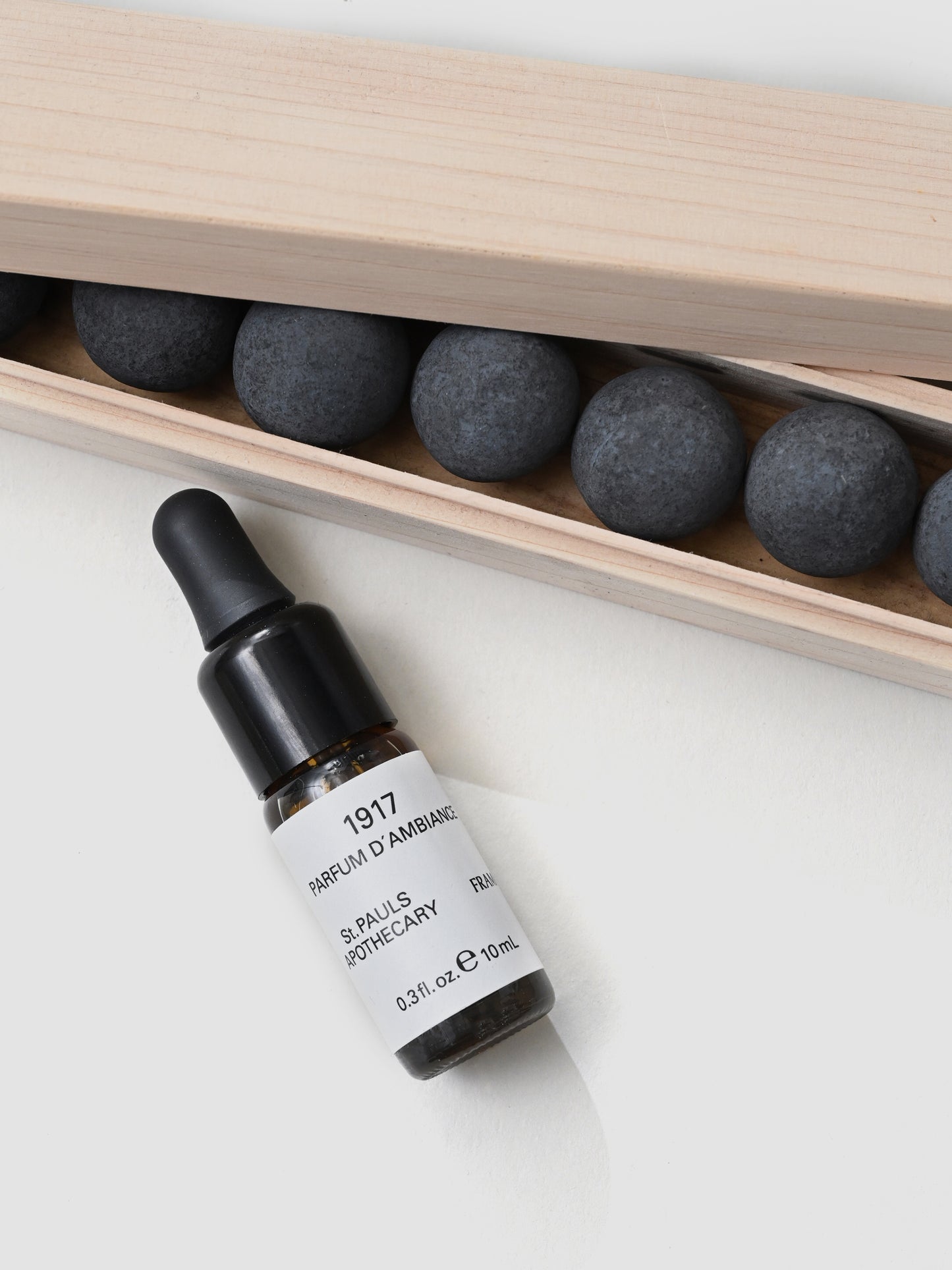 FRAMA / St. Pauls | From Soil to Form charcoal