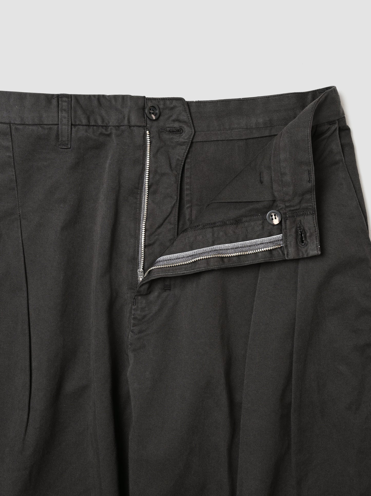 ANCELLM / CHINO SLACKS -BLACK