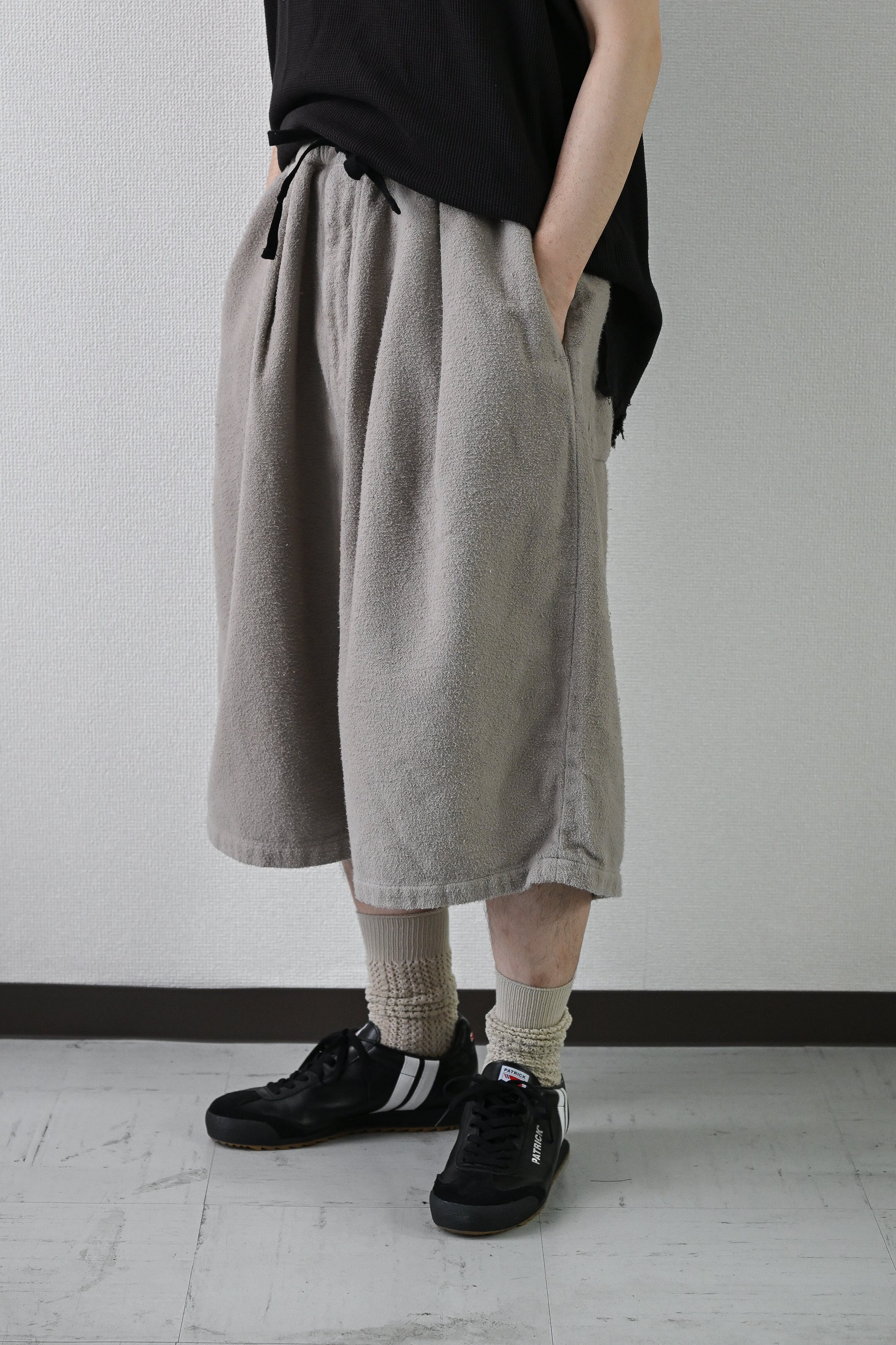 ANCELLM / BRUSHED COTTON WIDE CROPPED PANTS -GREIGE