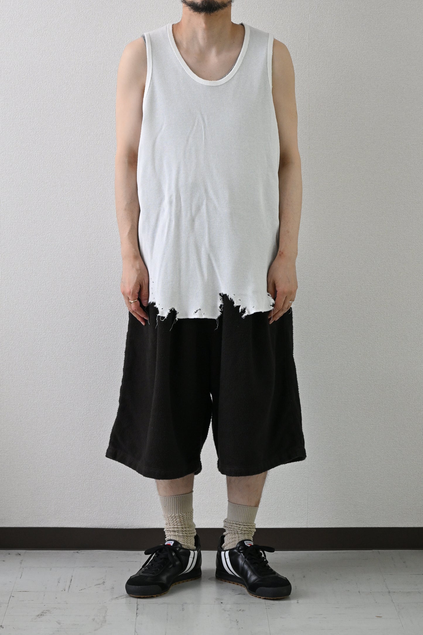 ANCELLM / DAMAGE WAFFLE TANK -WHITE