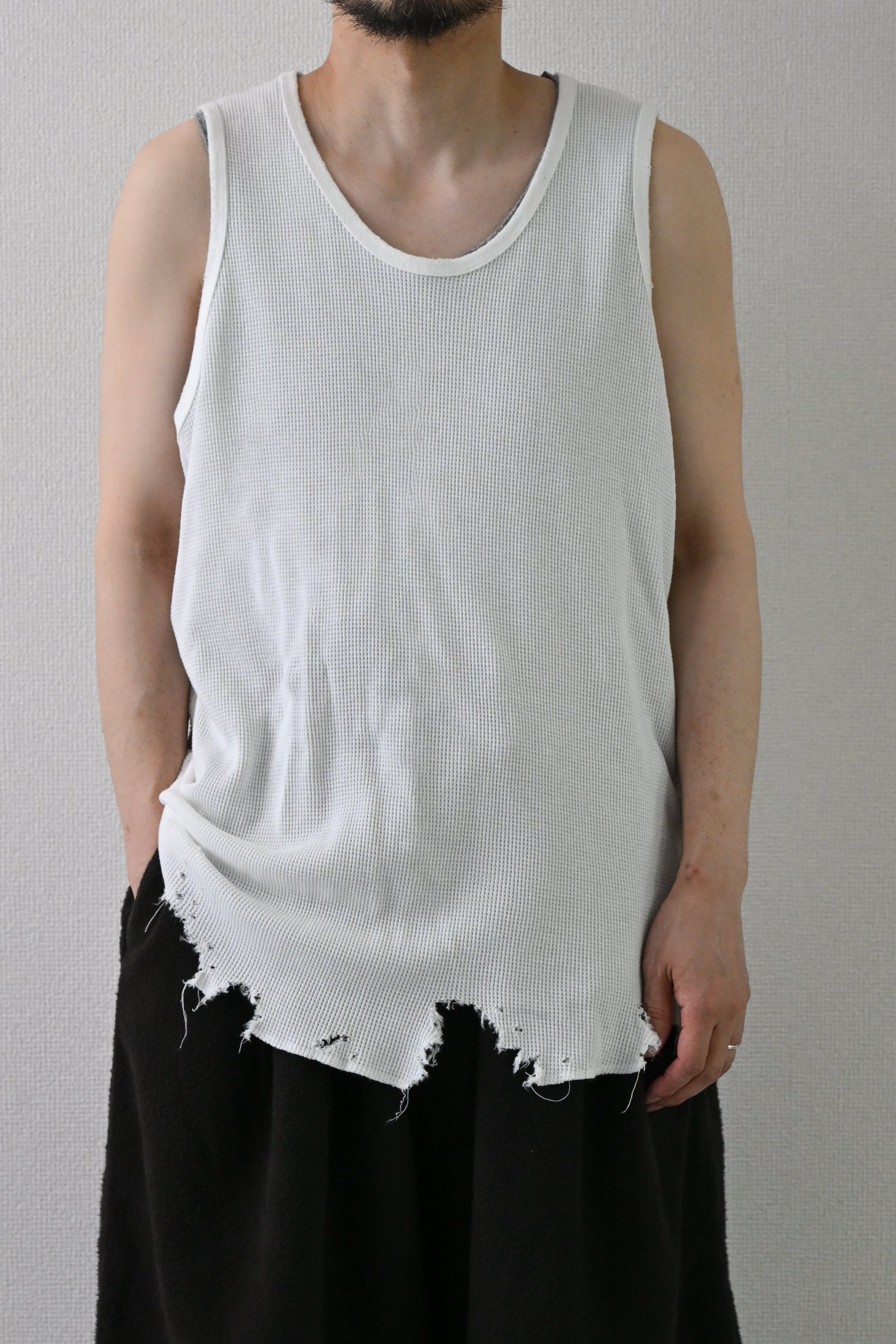 ANCELLM / DAMAGE WAFFLE TANK -WHITE