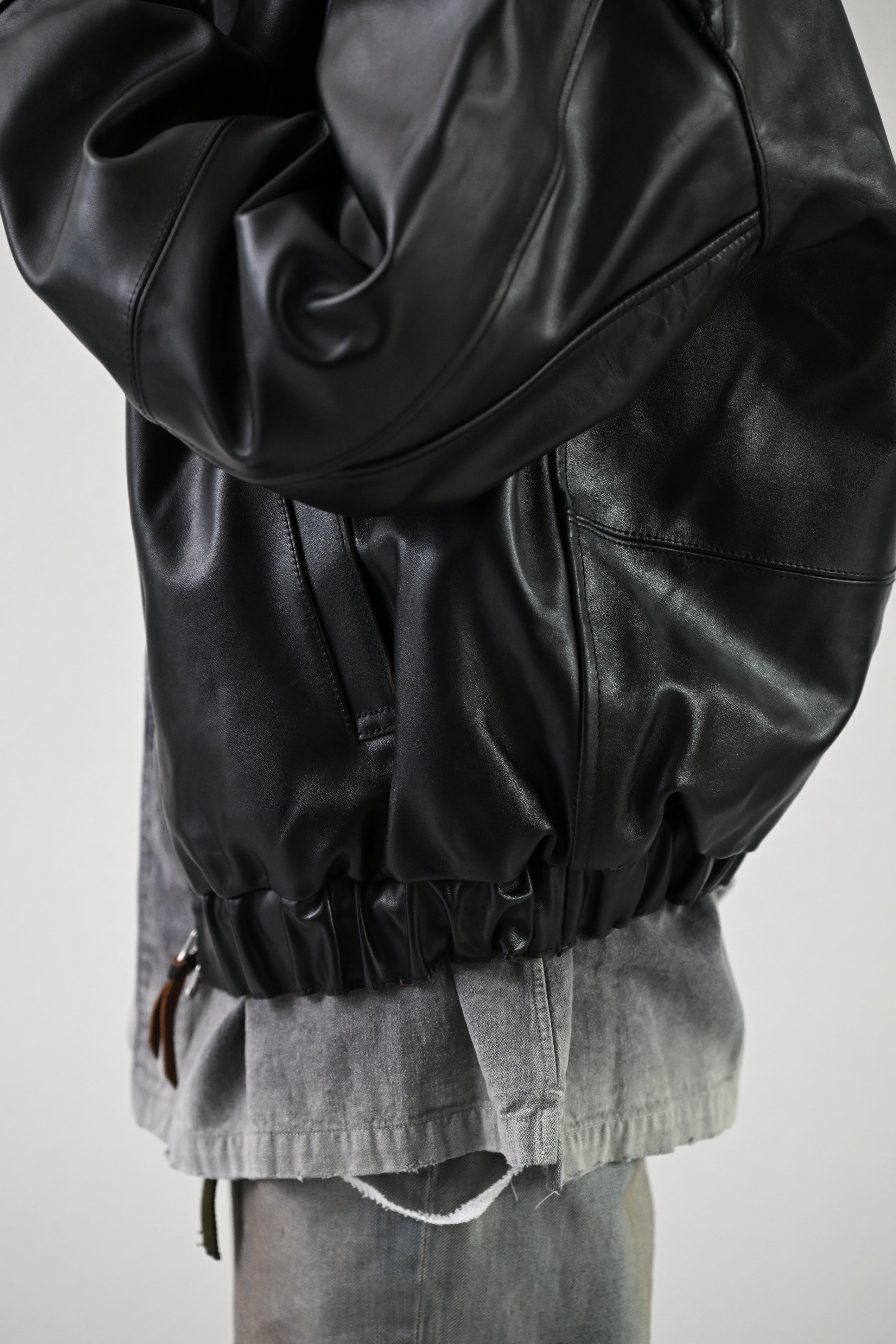 ANCELLM / H.L TUCK JACKET -BLACK – and father