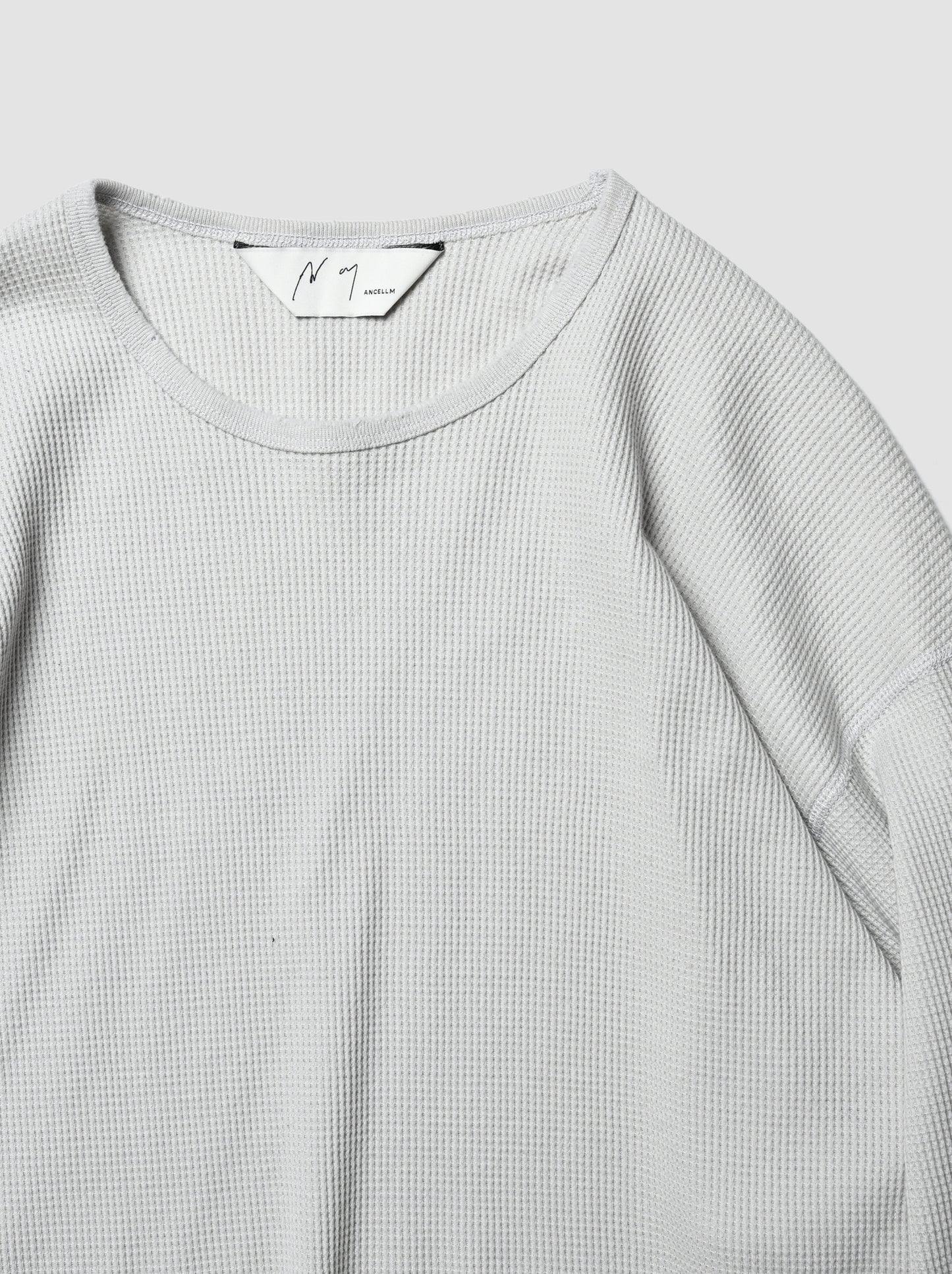 ANCELLM / DAMAGE WAFFLE CREW LS -GREIGE