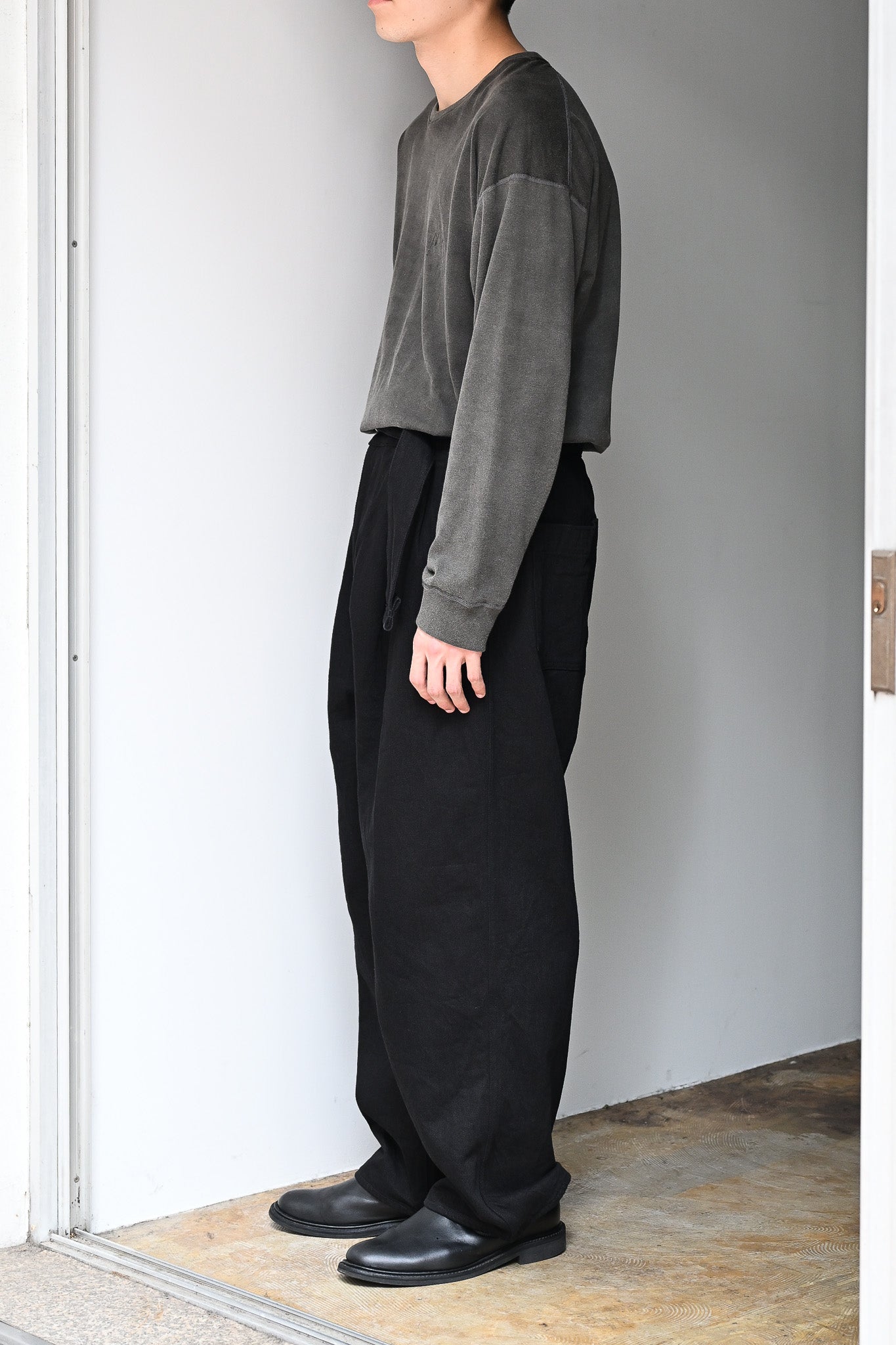 barbell object / belted pt -BLACK – and father