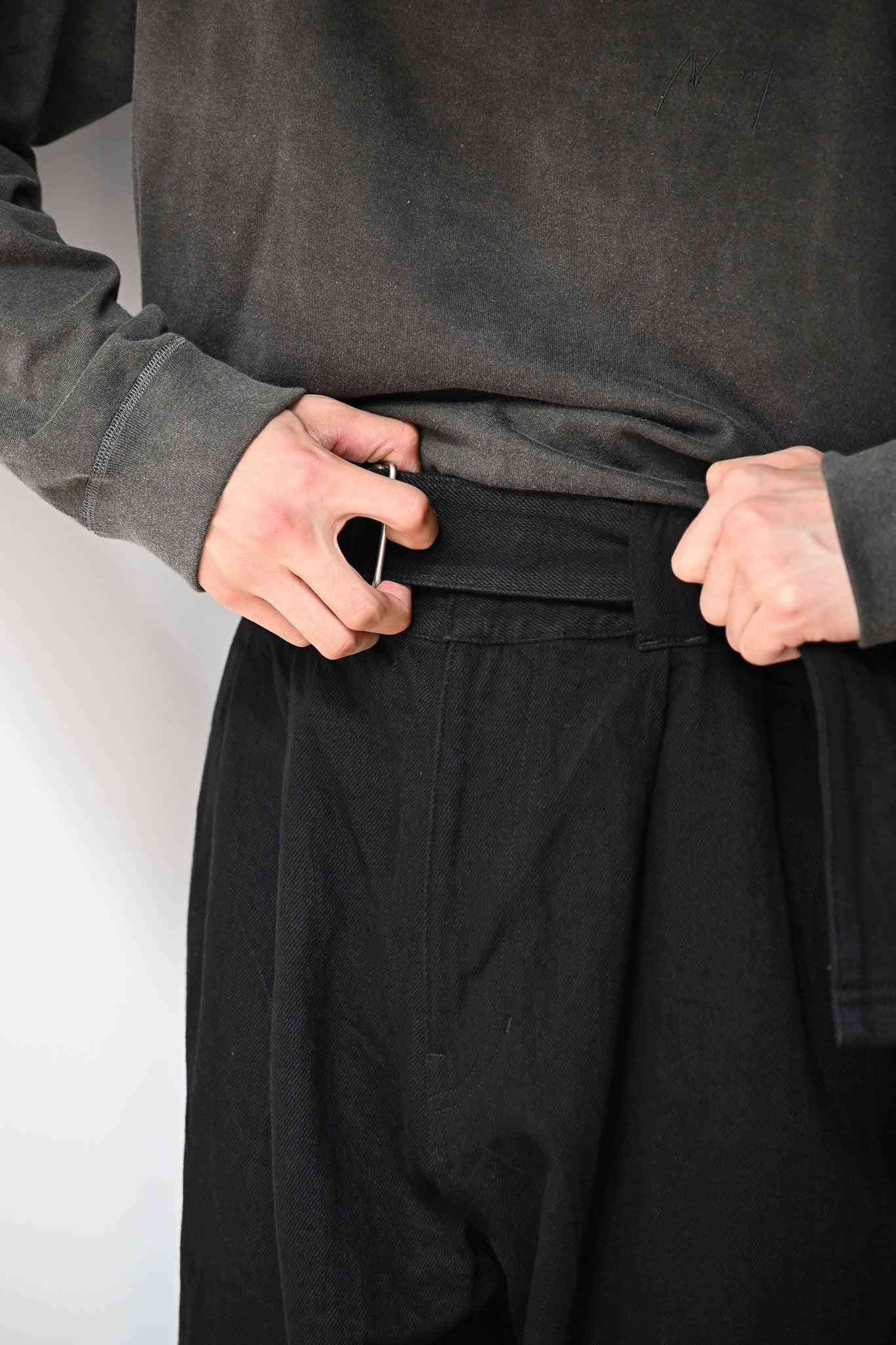 barbell object / belted pt -BLACK – and father