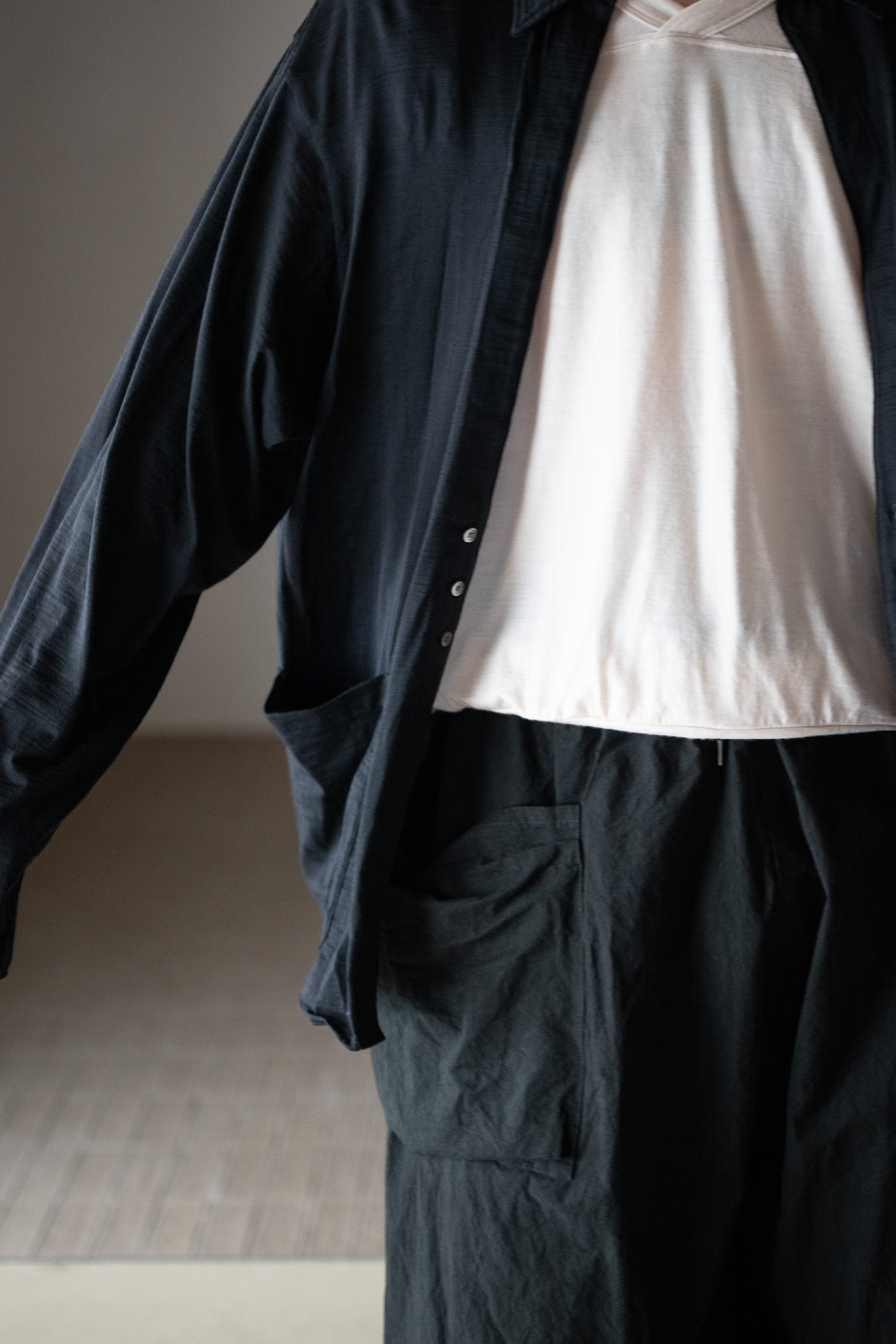barbell object / 3b cardi -BLACK