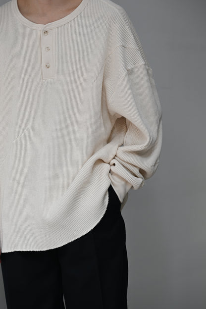 A MACHINE / Thermal Long sleeve T-shirt blanch pattern-city -ECRU