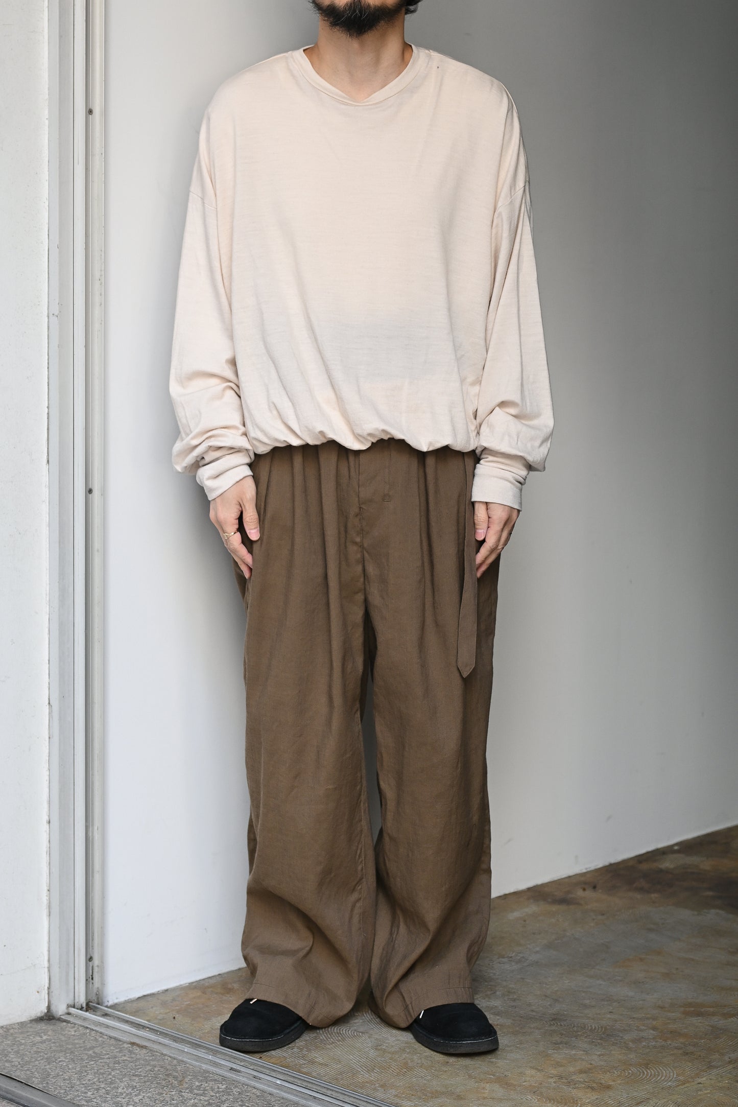 ANCELLM / LINEN POPLIN BELT-LESS SLACKS -BROWN