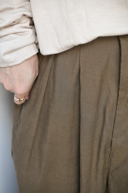 ANCELLM / LINEN POPLIN BELT-LESS SLACKS -BROWN